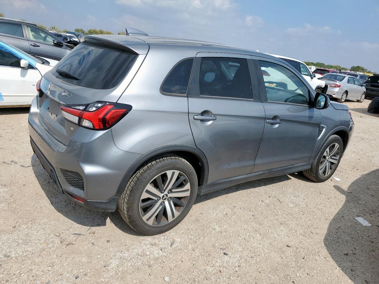 2021 Mitsubishi Outlander Sport Se - Image 3