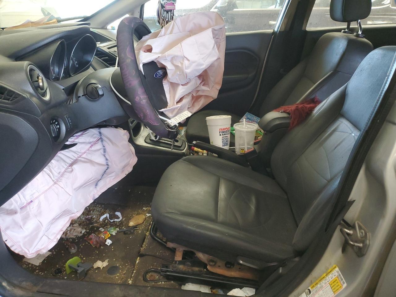 2019 Ford Fiesta Se - Фото 7