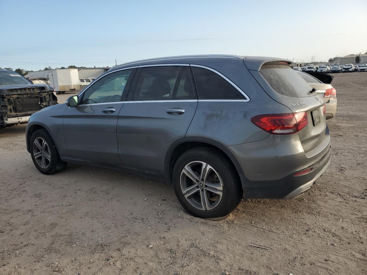 2021 Mercedes-Benz Glc 300 - Фото 2