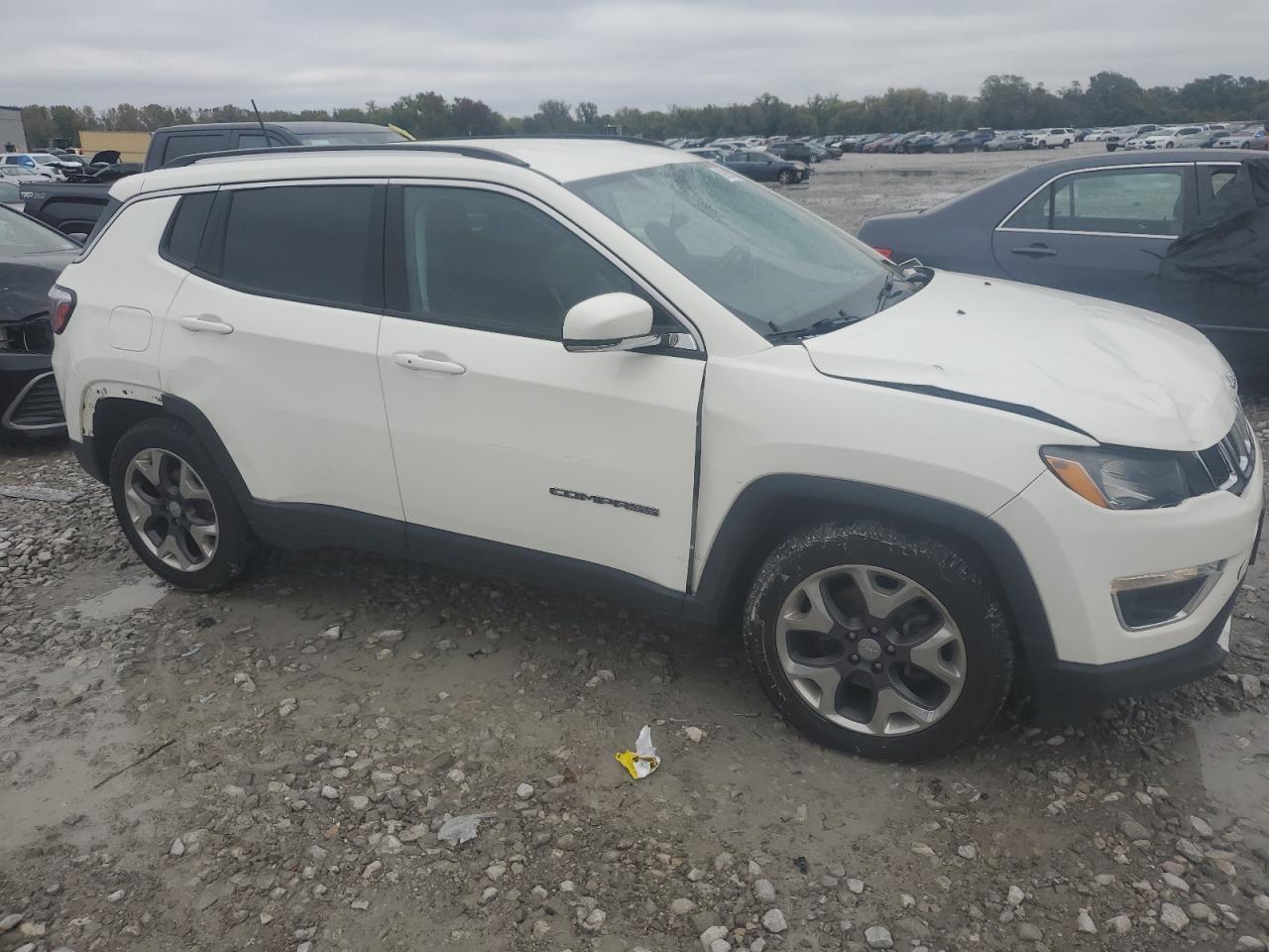 2020 Jeep Compass - Фото 4