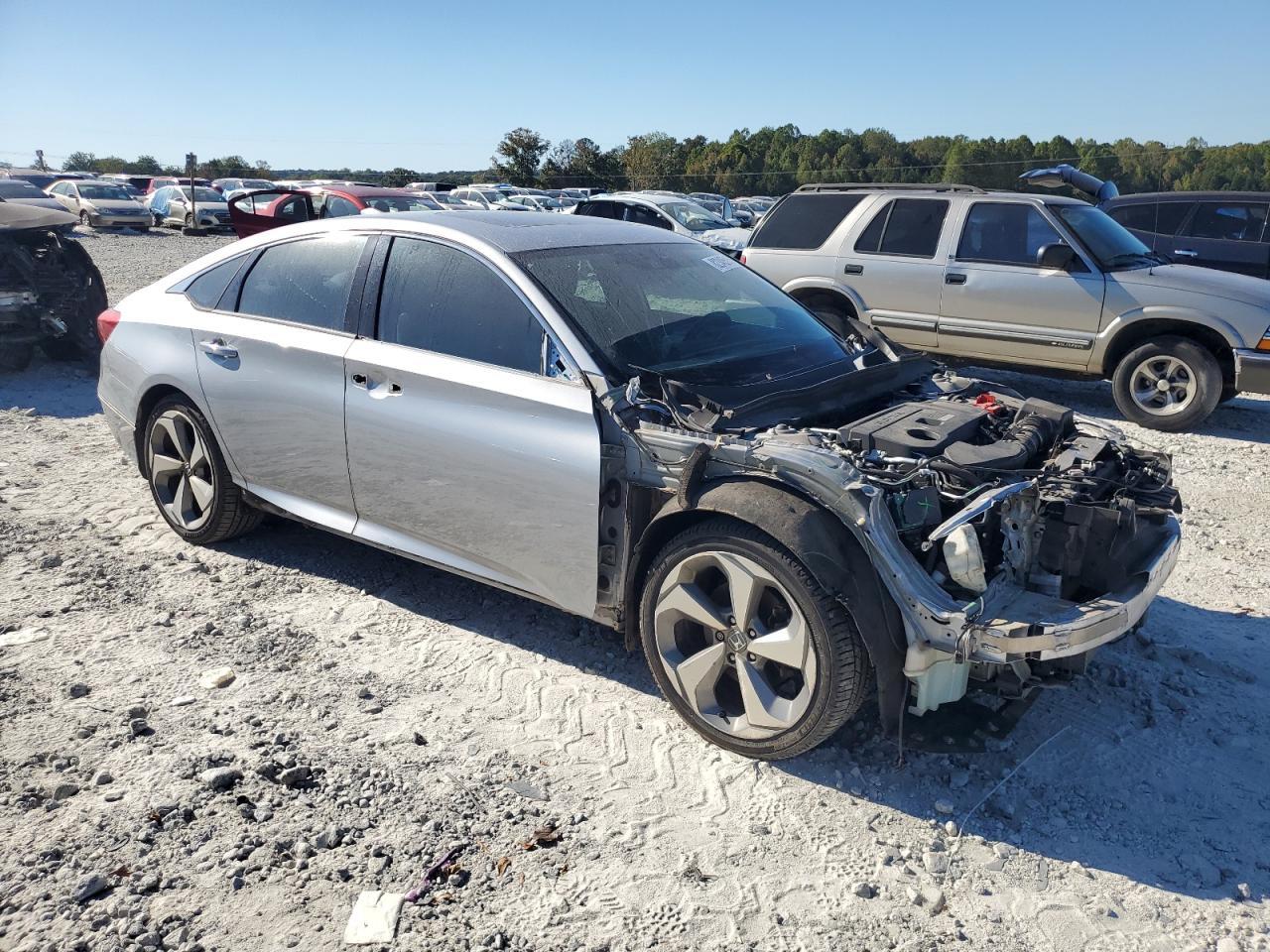2018 Honda Accord Touring - Фото 4