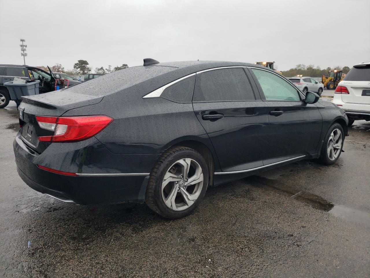 2020 Honda Accord Ex - Фото 3