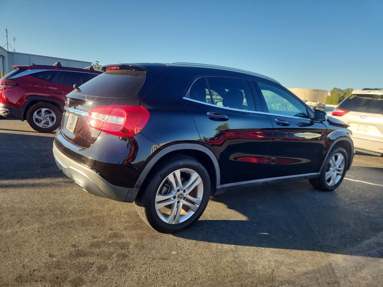 2019 Mercedes-Benz Gla 250 4Matic - Image 3