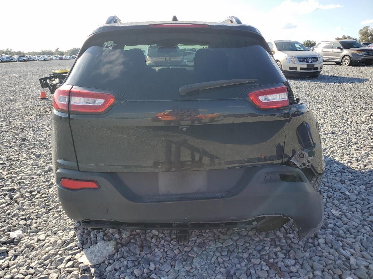 2016 Jeep Cherokee Sport - Фото 6