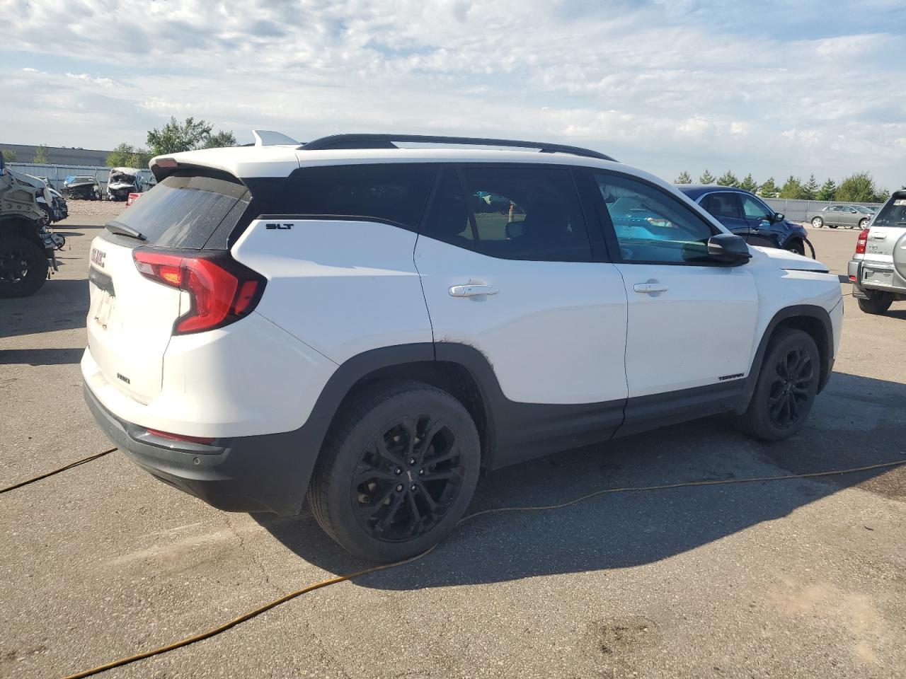 2020 GMC Terrain Slt - Image 3