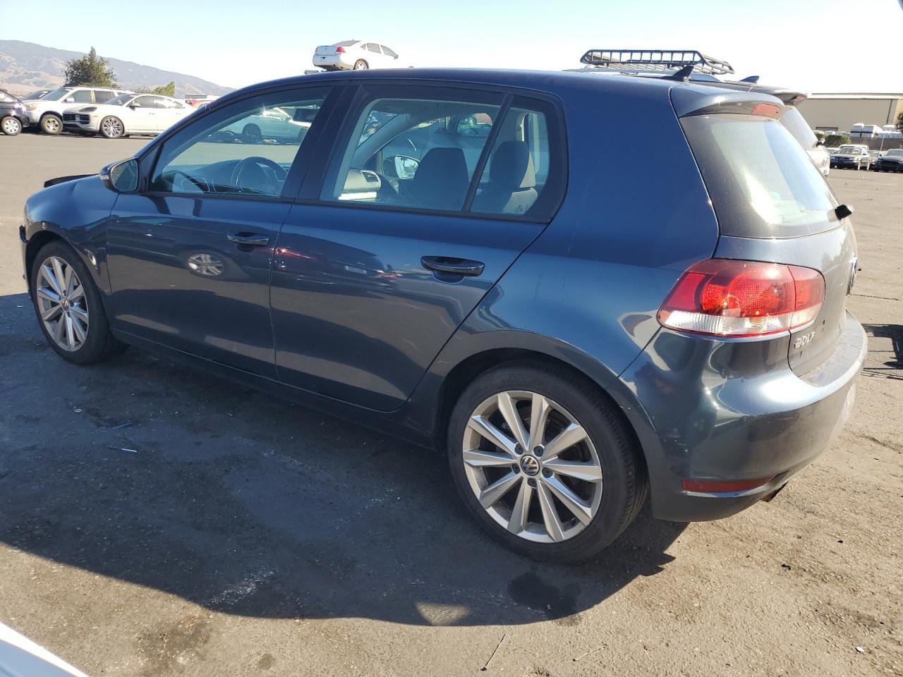 2012 Volkswagen Golf - Image 2