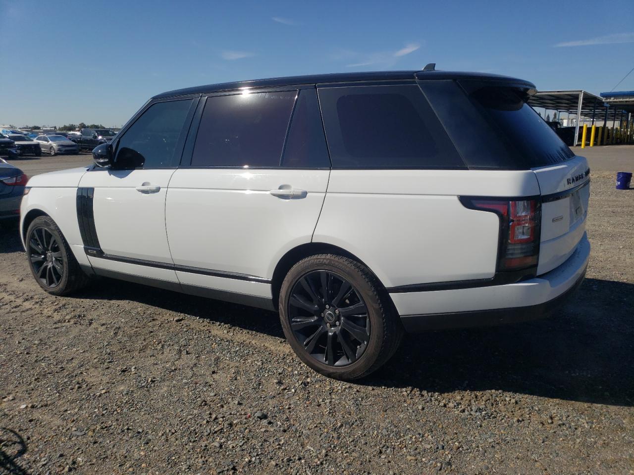 2015 Land Rover Range Rover Supercharged - Image 2
