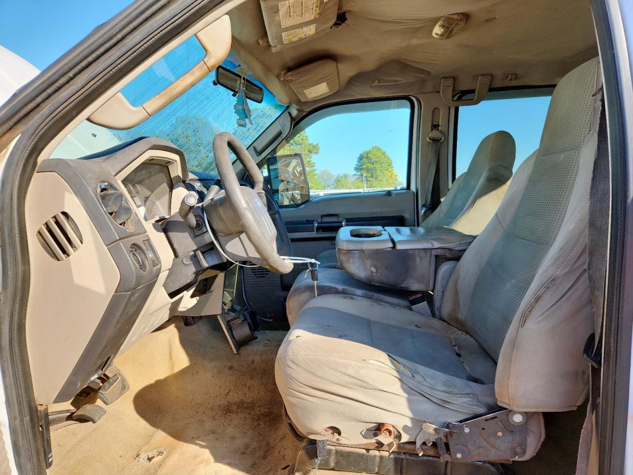 2008 Ford F250 Super Duty - Image 7