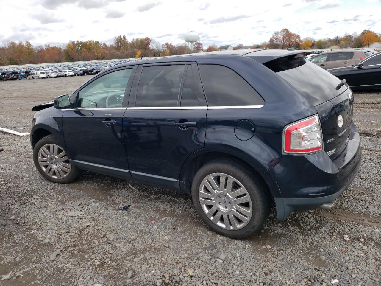 2010 Ford Edge Limited - Image 2