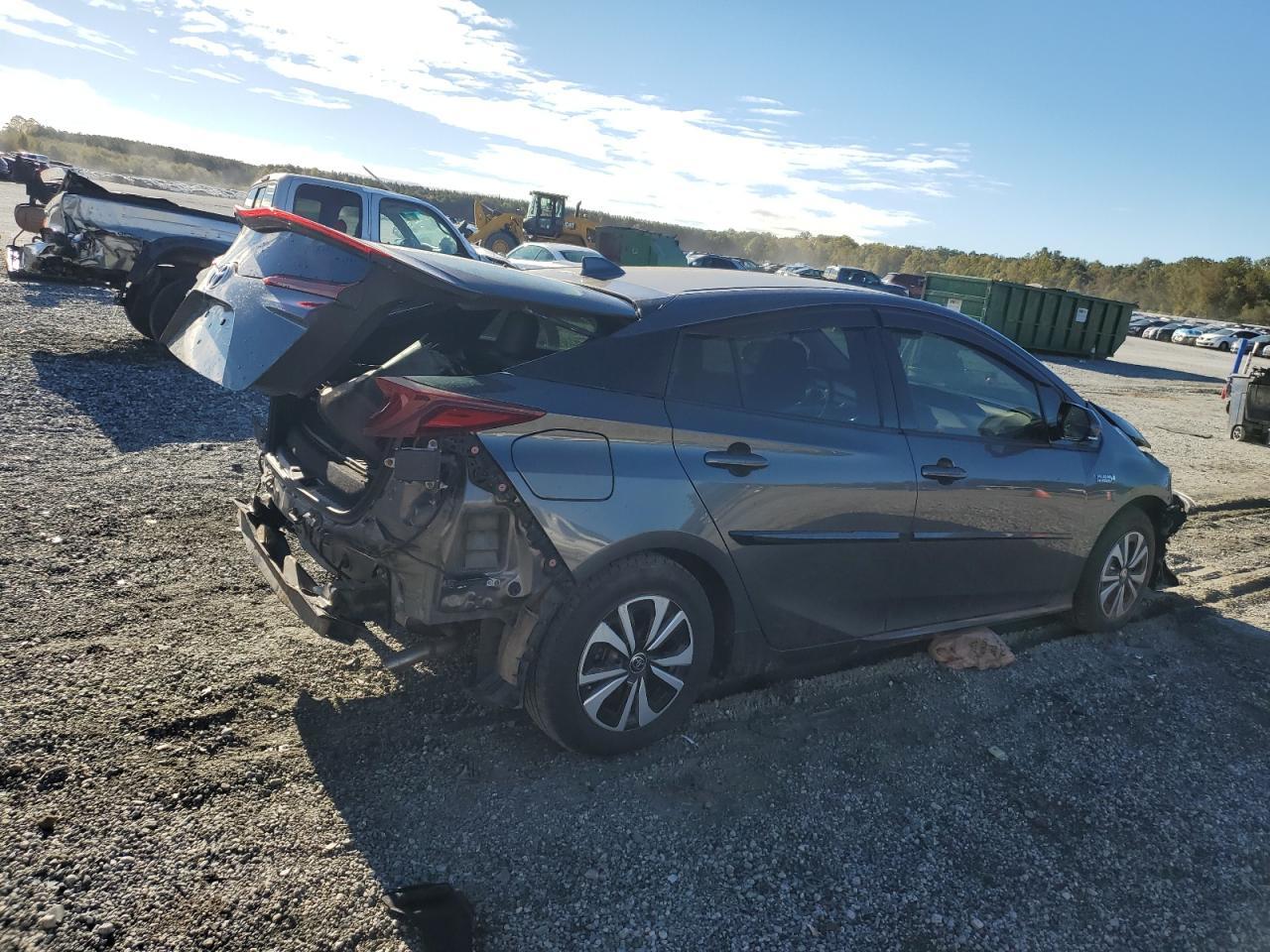 2017 Toyota Prius Prime - Image 3