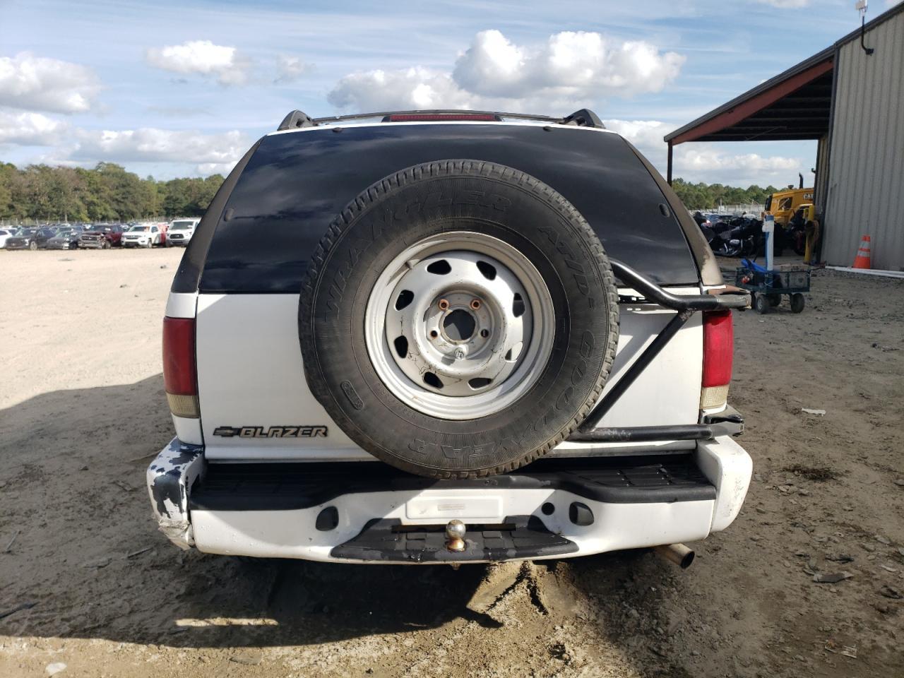 1999 Chevrolet Blazer - Image 6