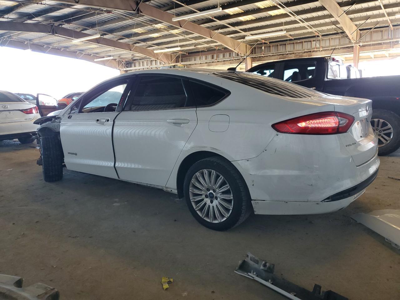 2014 Ford Fusion Se Hybrid - Фото 2