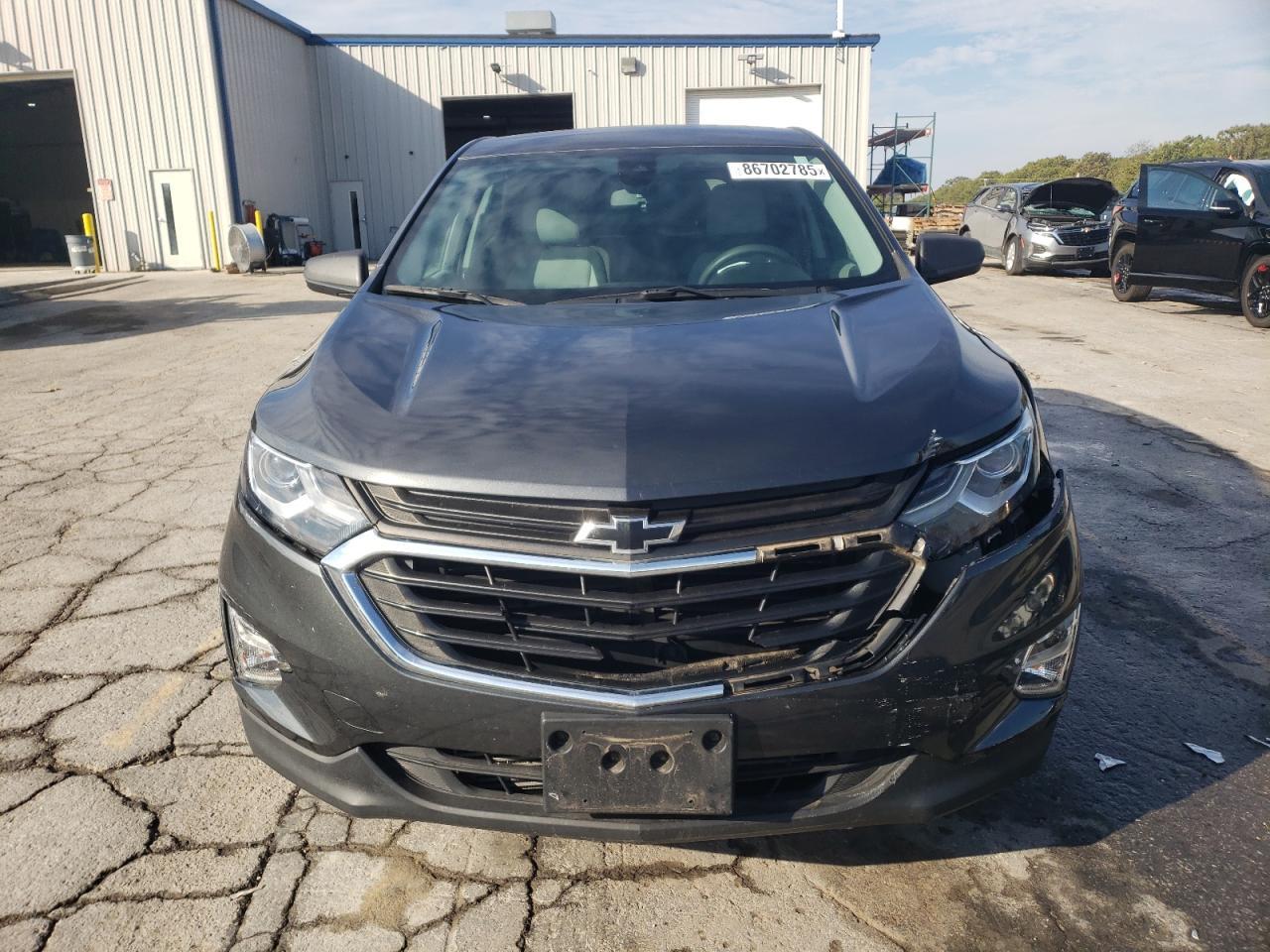 2020 Chevrolet Equinox Ls - Image 5