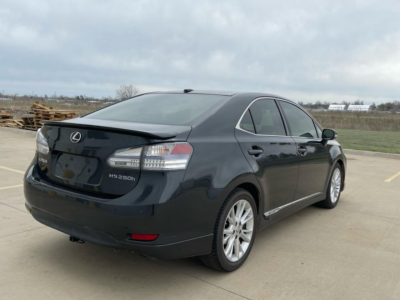 2010 Lexus Hs 250H - Image 4