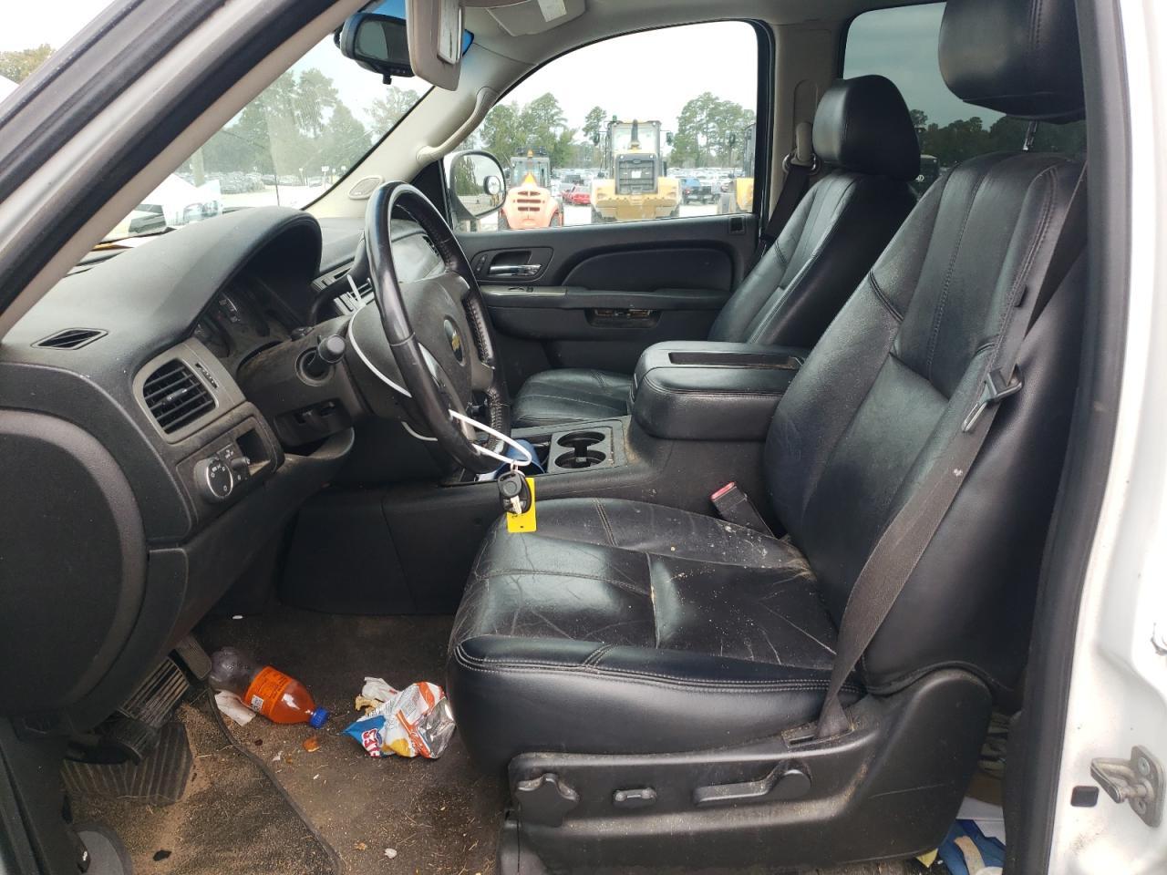 2012 Chevrolet Avalanche Lt - Image 7