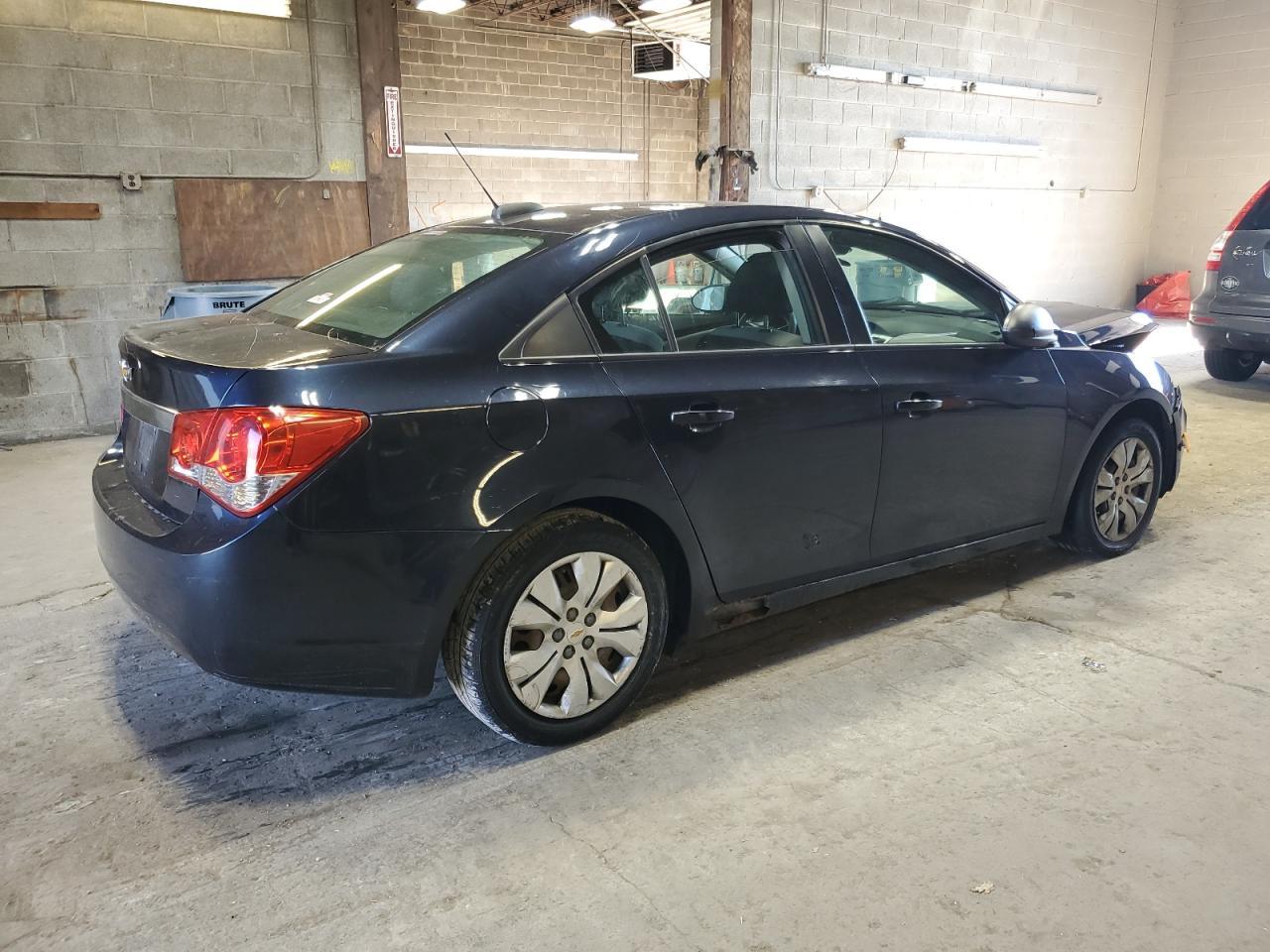 2016 Chevrolet Cruze Limited Ls - Image 3