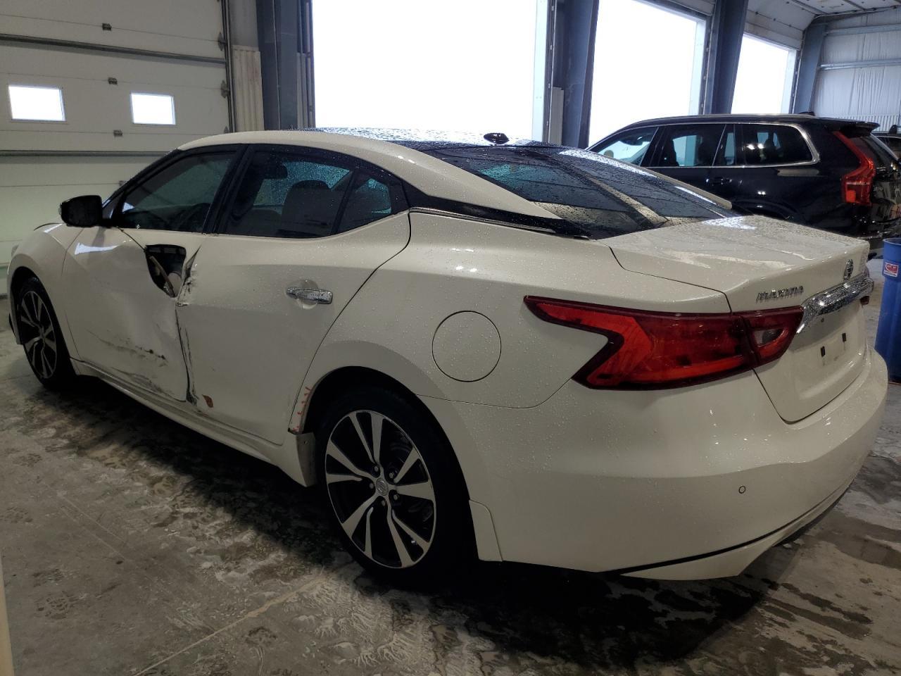 2016 Nissan Maxima 3.5S - Image 2