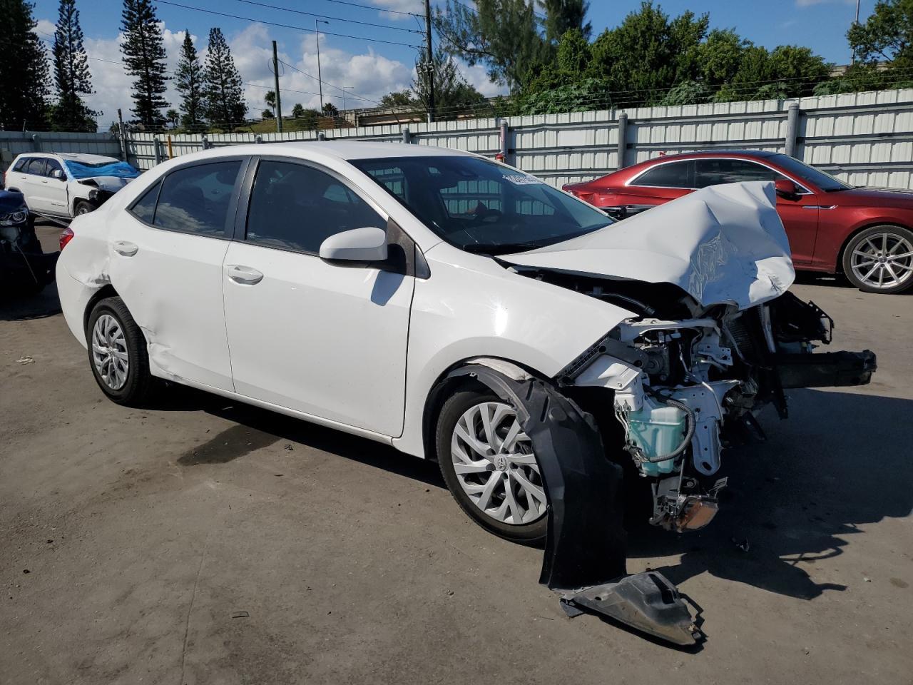 2018 Toyota Corolla L - Фото 4