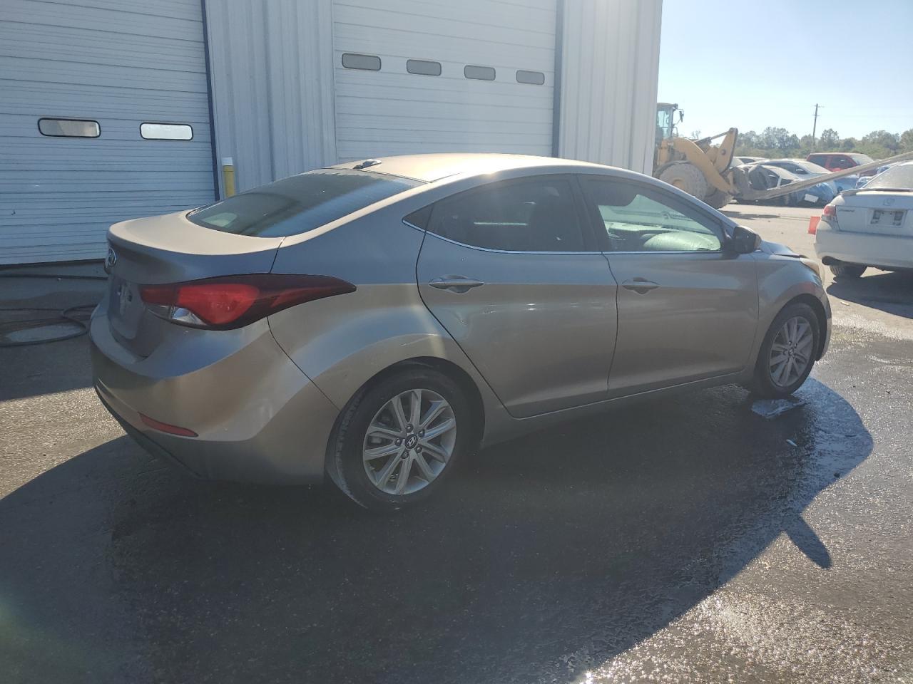 2015 Hyundai Elantra Se - Фото 3