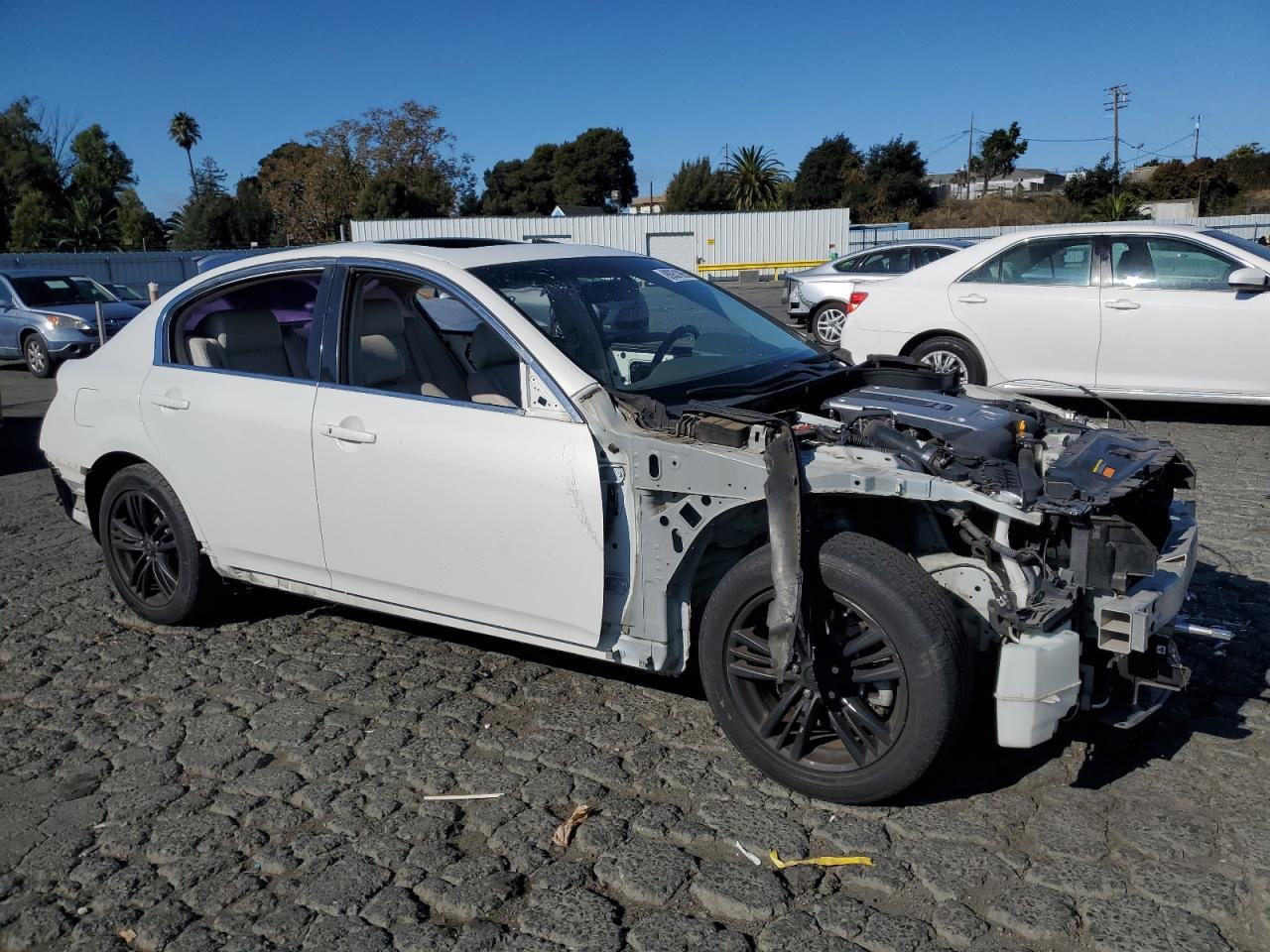 2013 Infiniti G37 - Фото 4
