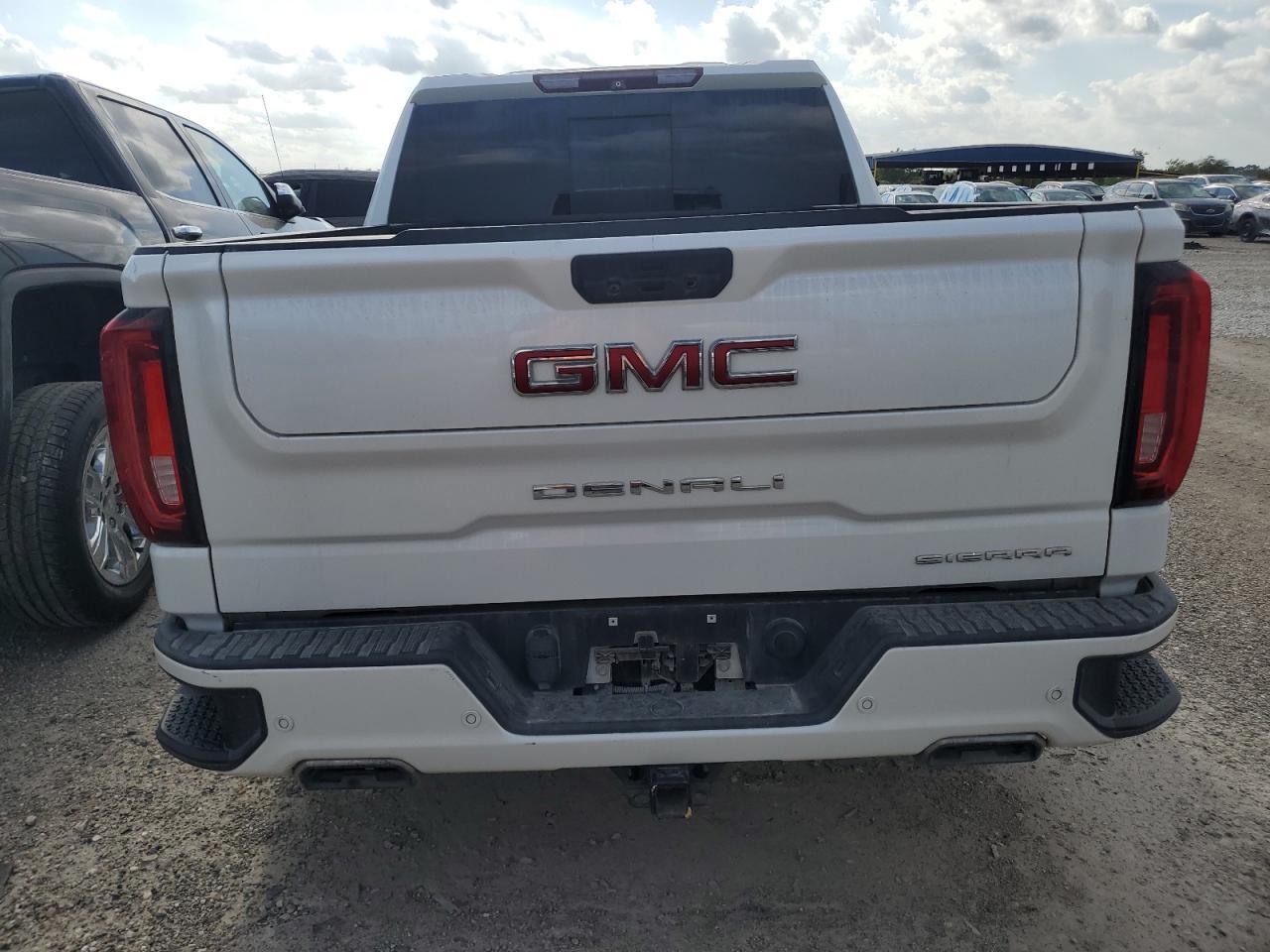 2019 GMC Sierra K1500 Denali - Фото 6