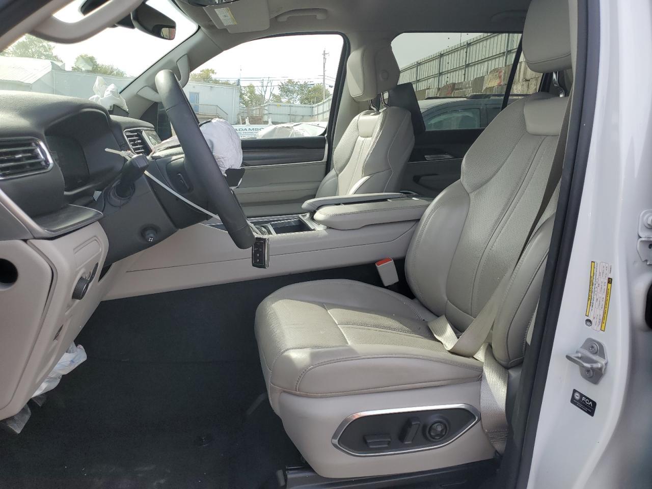 2023 Jeep Wagoneer L Series Ii - Фото 7