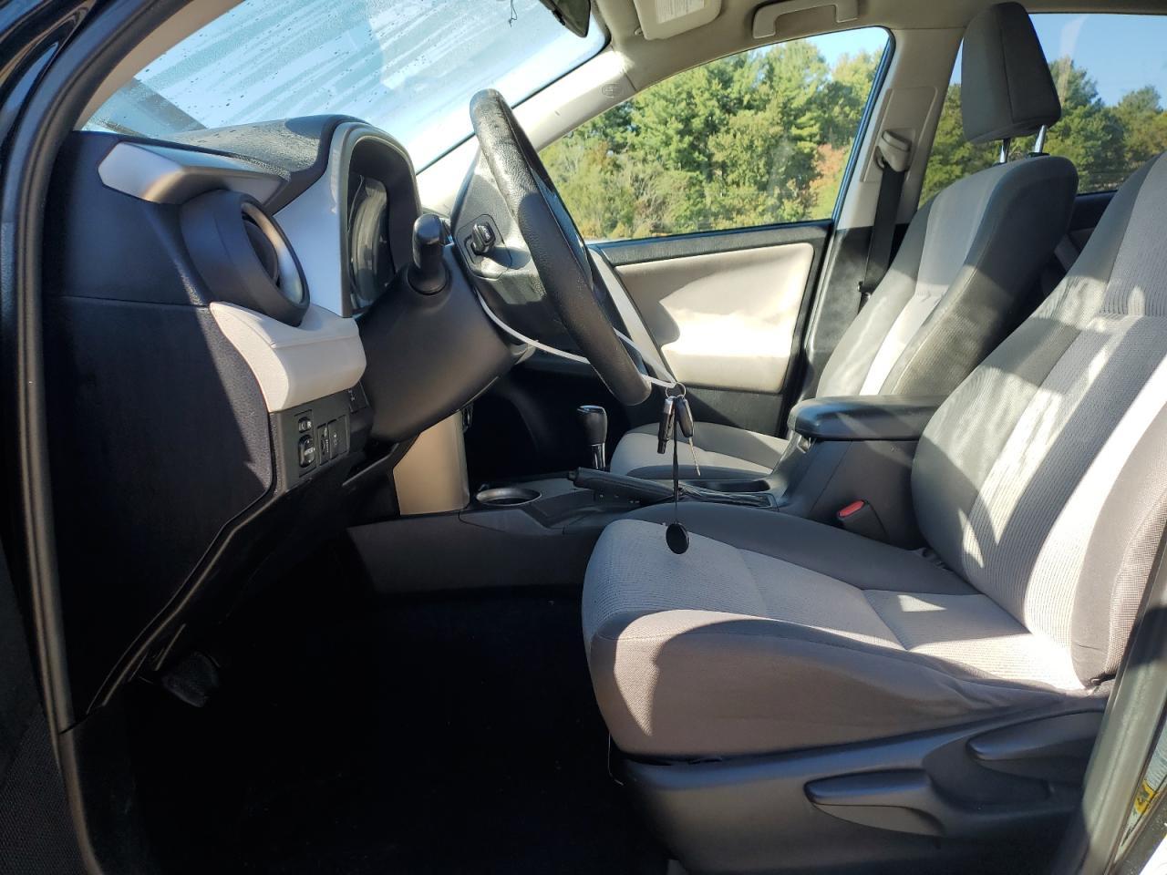 2015 Toyota Rav4 Le - Фото 7