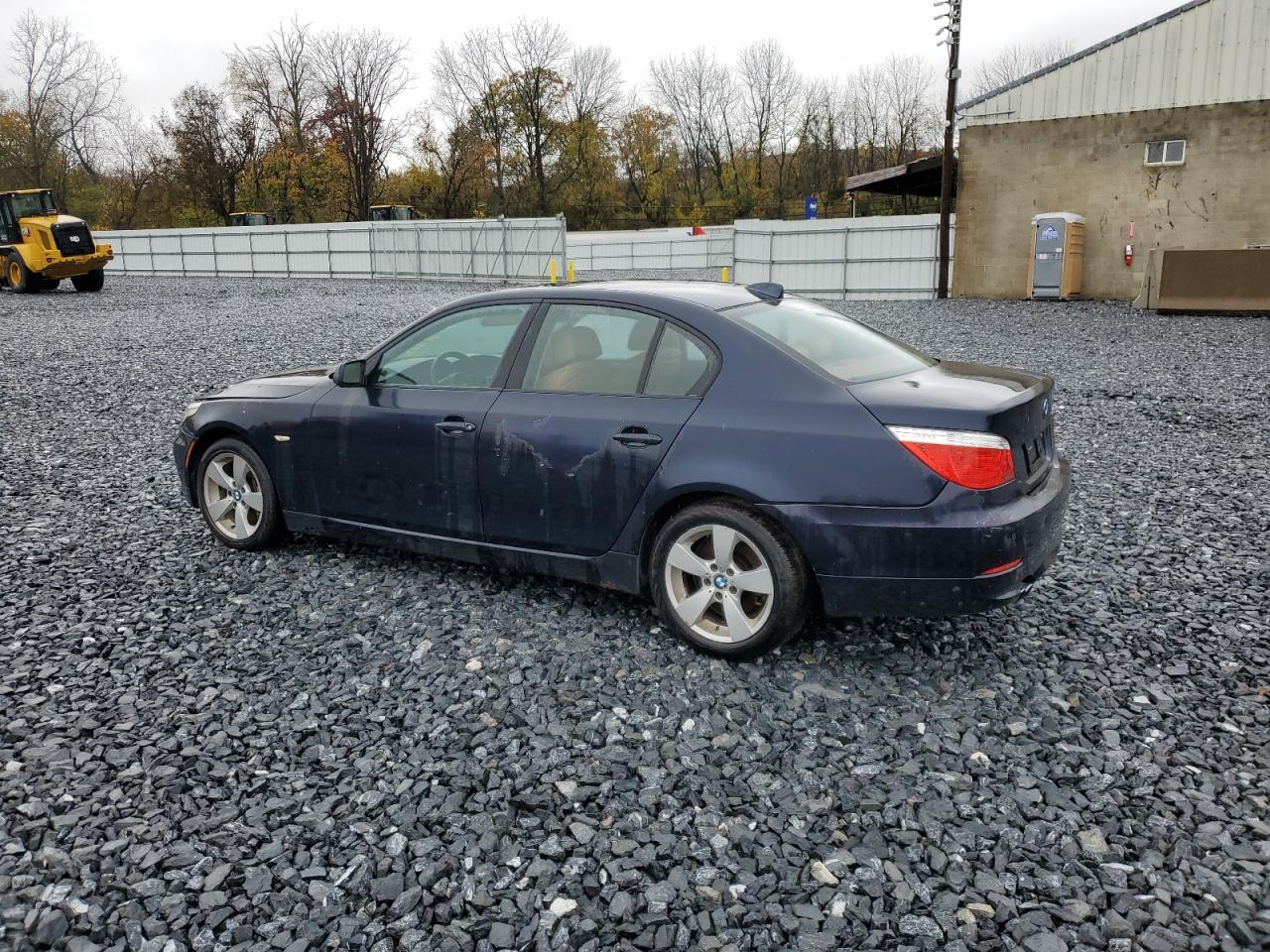 2008 BMW 528 Xi - Фото 2
