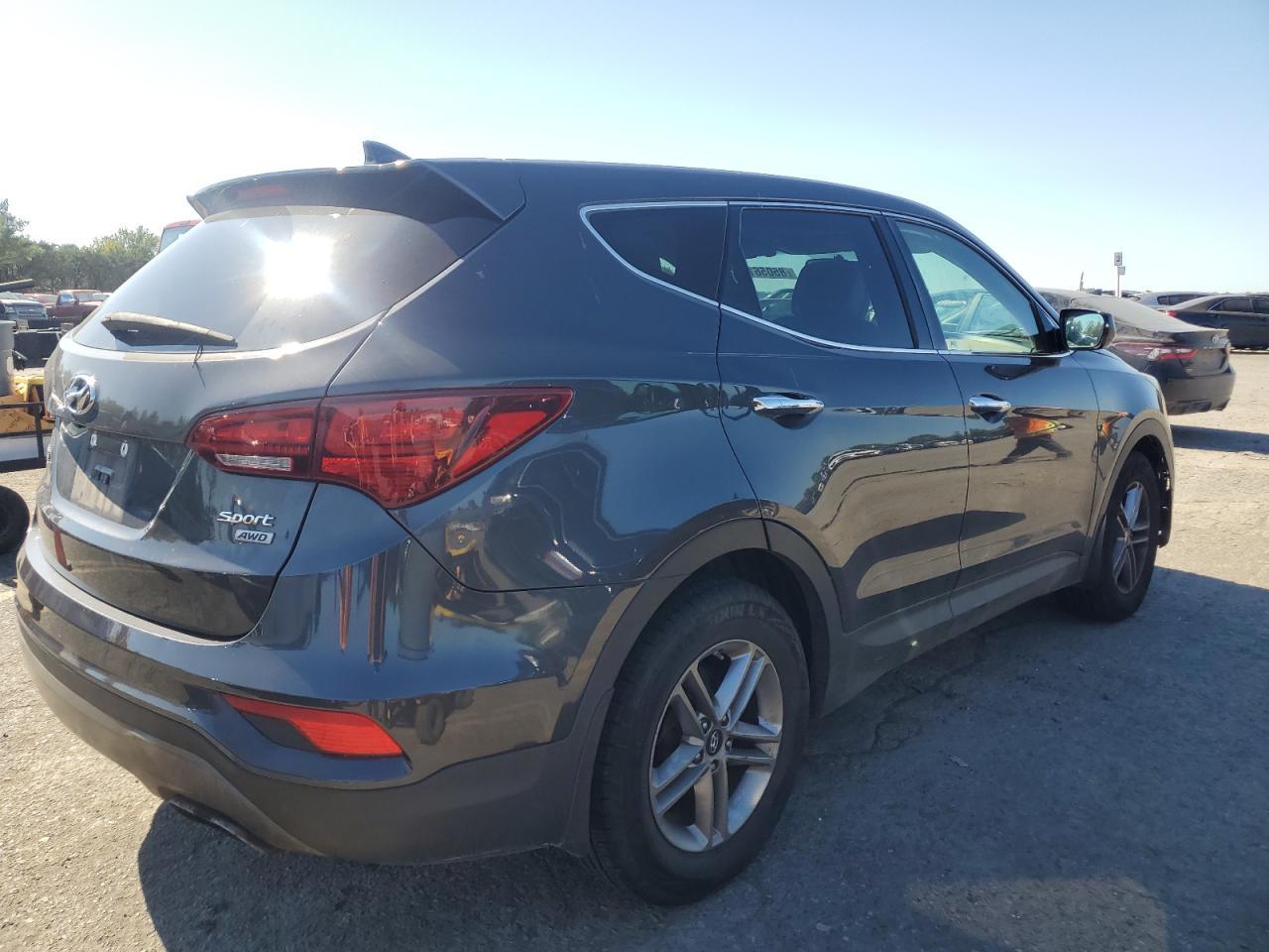 2017 Hyundai Santa Fe Sport - Фото 3