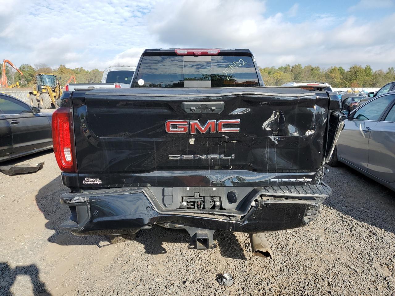 2023 GMC Sierra K2500 Denali - Image 6
