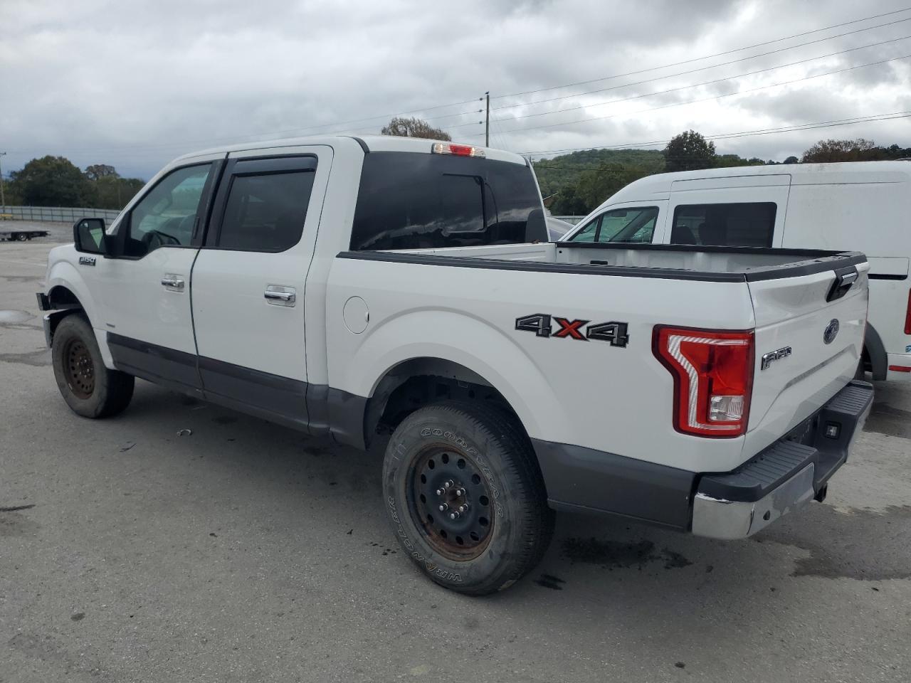2016 Ford F150 Supercrew - Image 2