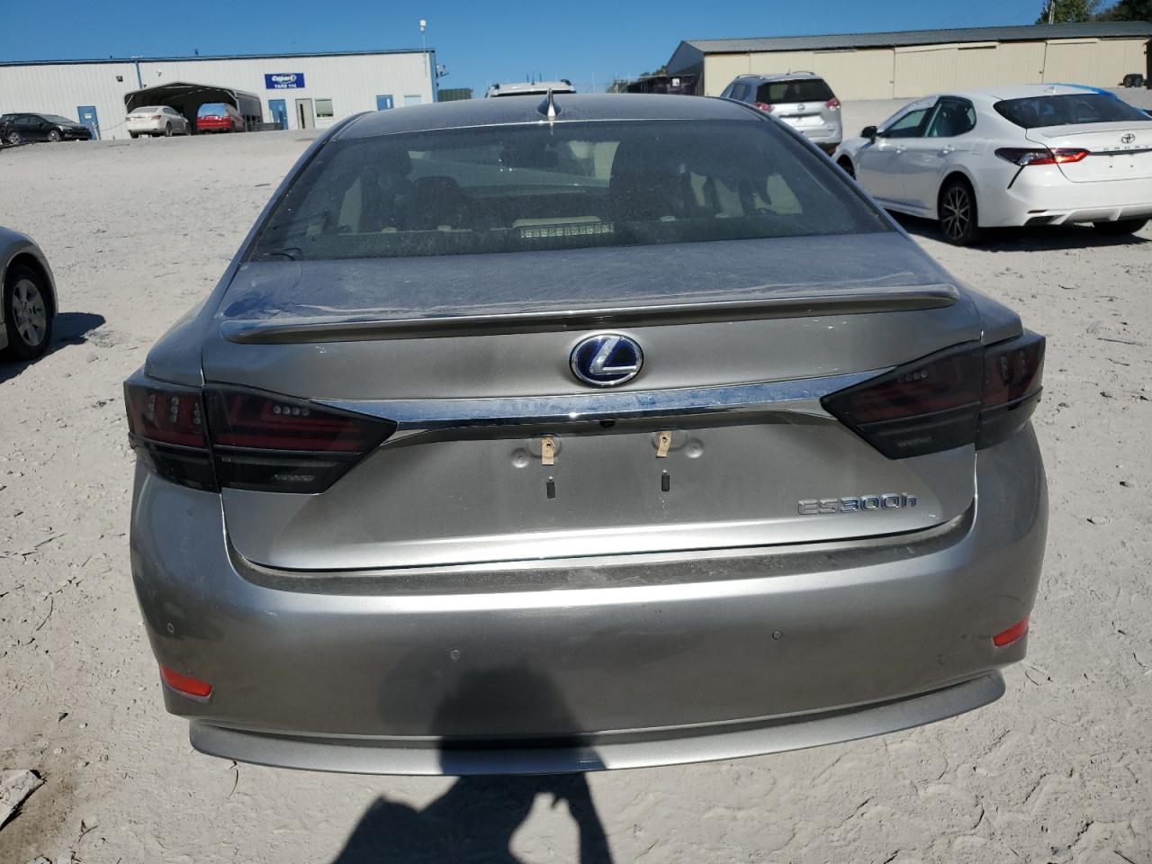 2018 Lexus Es 300H - Image 6