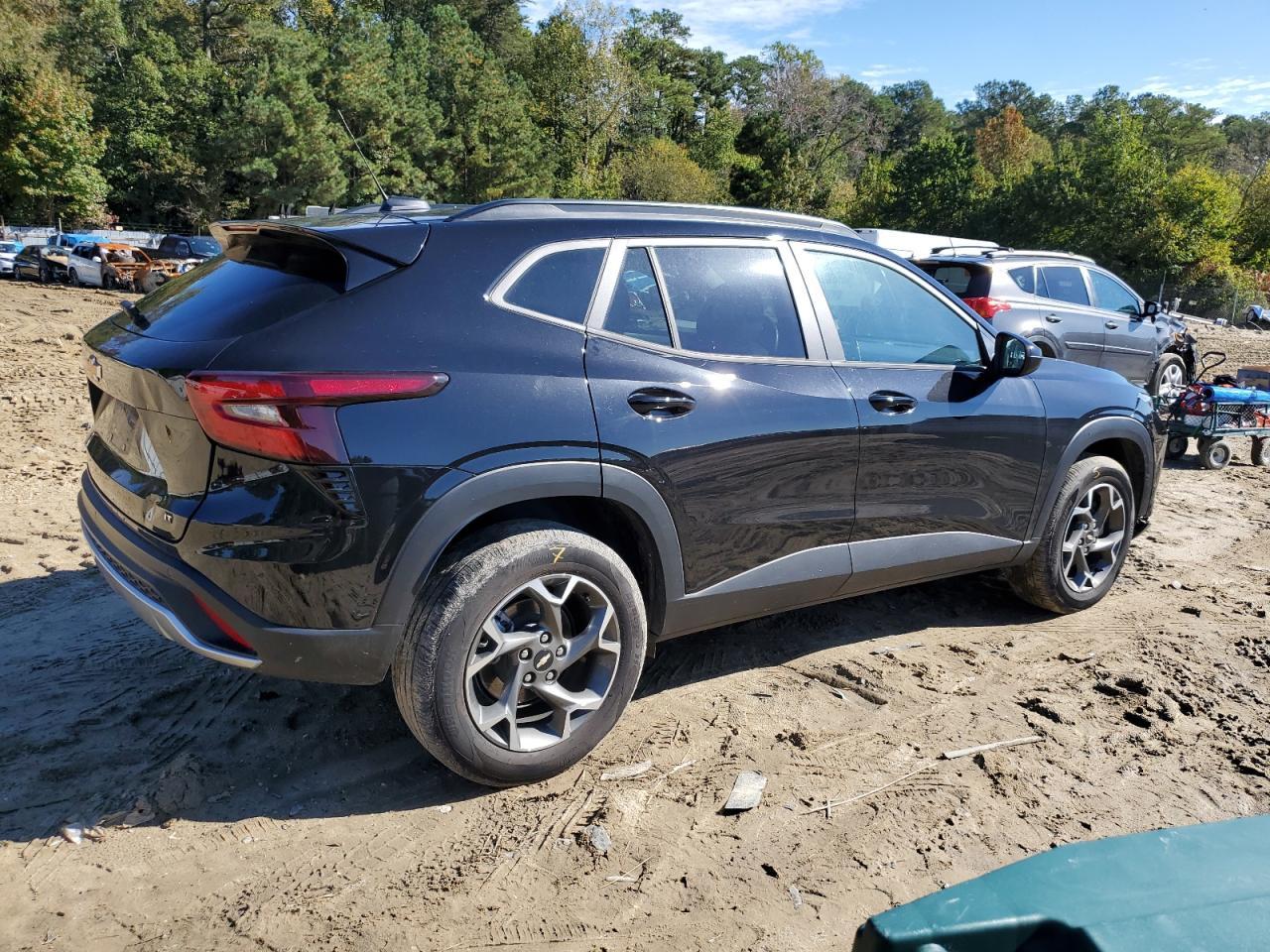 2025 Chevrolet Trax 1Lt - Image 3