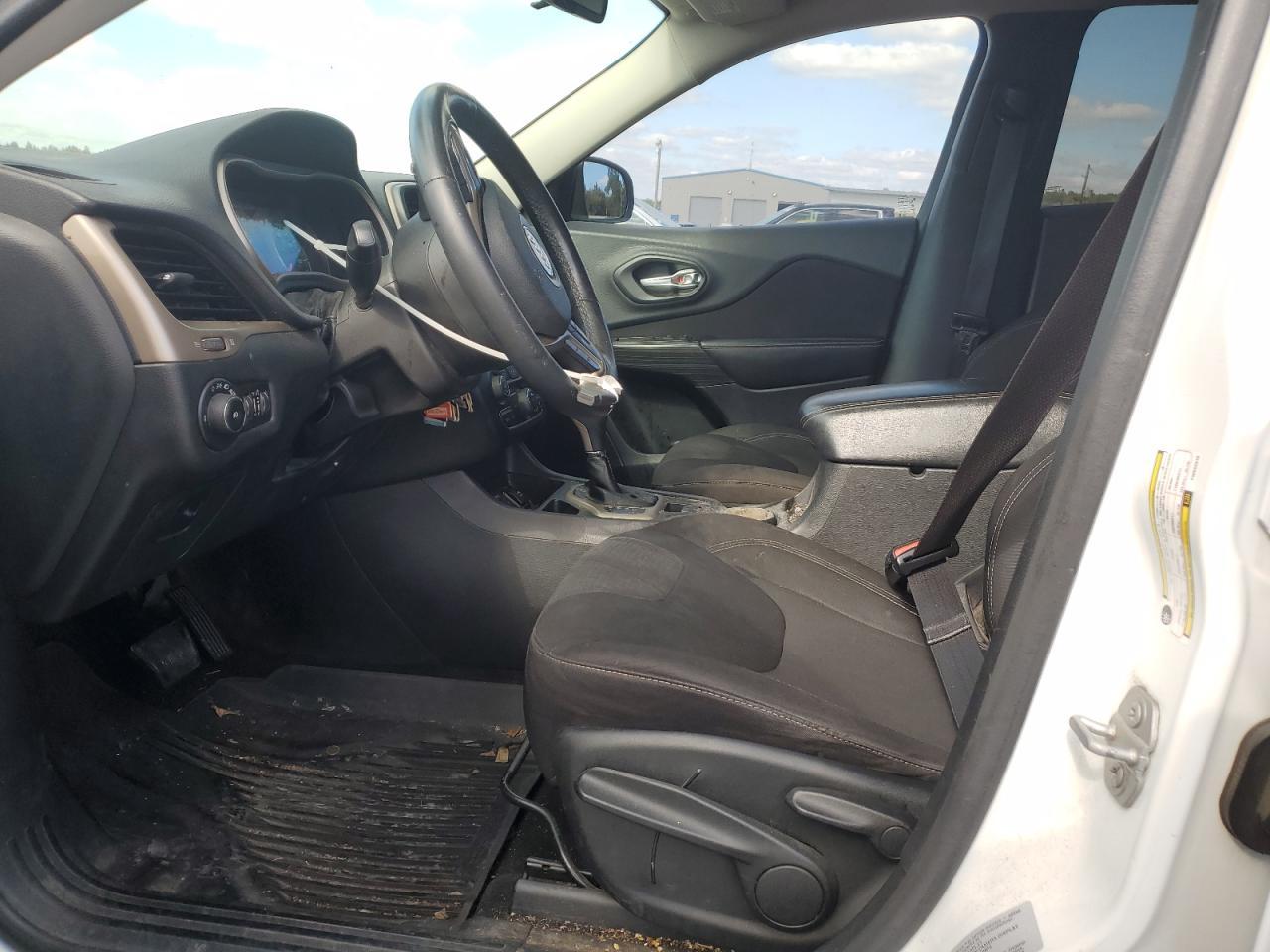 2015 Jep Cherokee L - Image 7