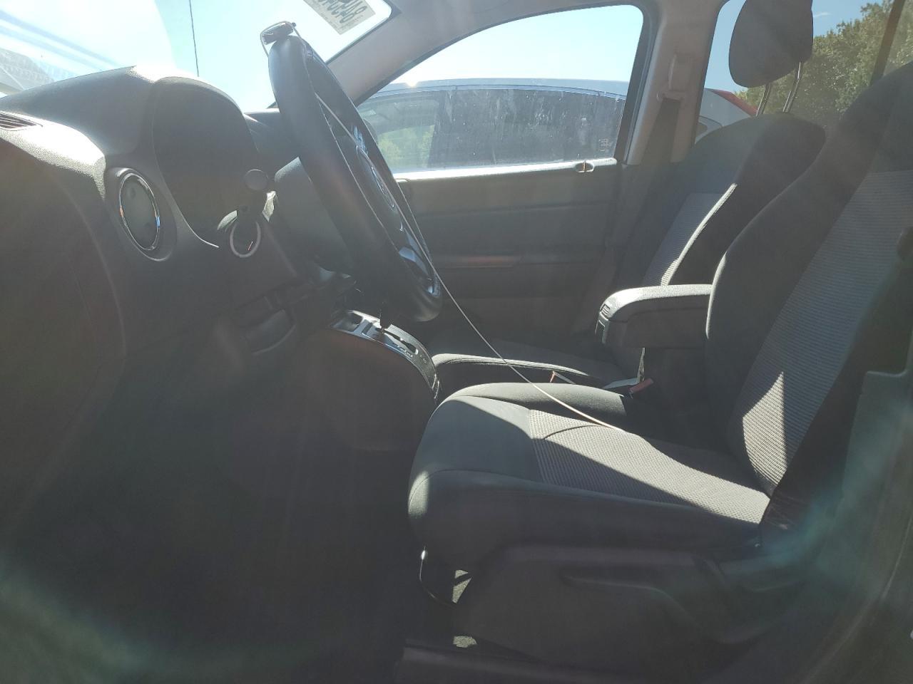 2013 Jeep Compass Latitude - Фото 7