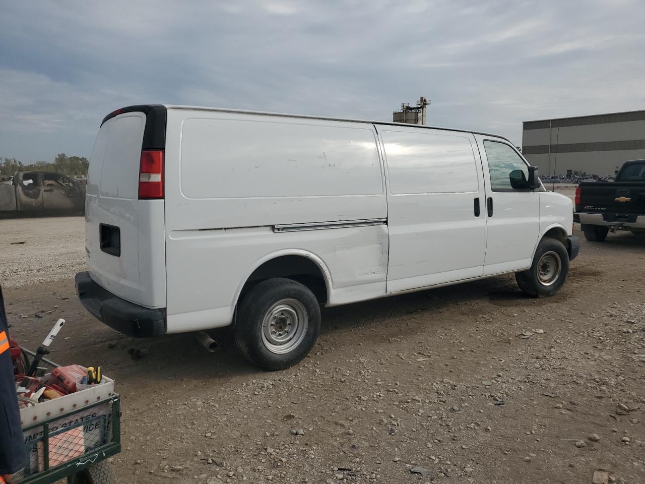 2014 Chevrolet Express G3500 - Image 3