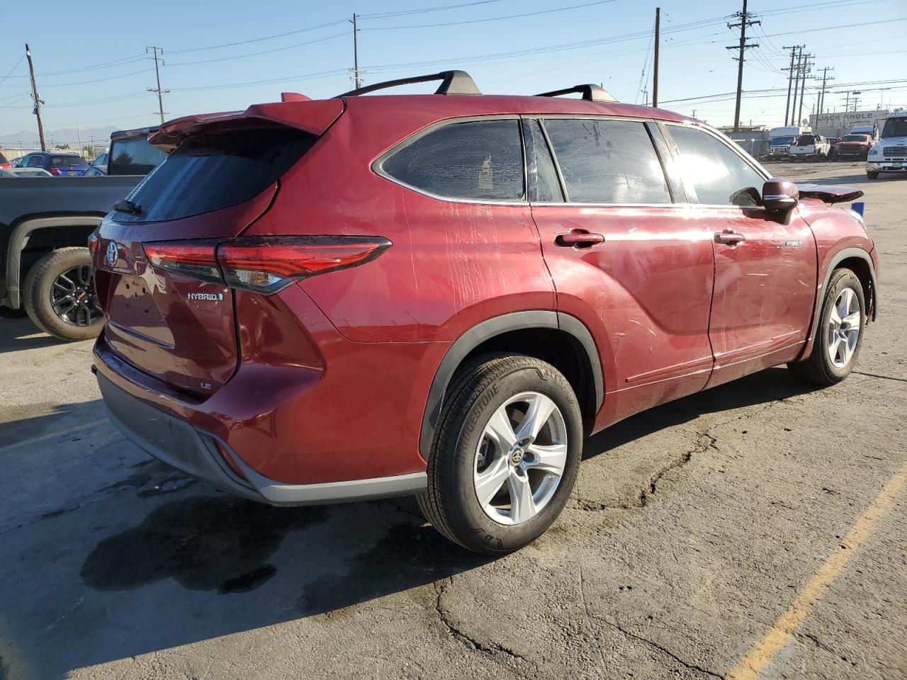 2021 Toyota Highlander Hybrid Le - Фото 3