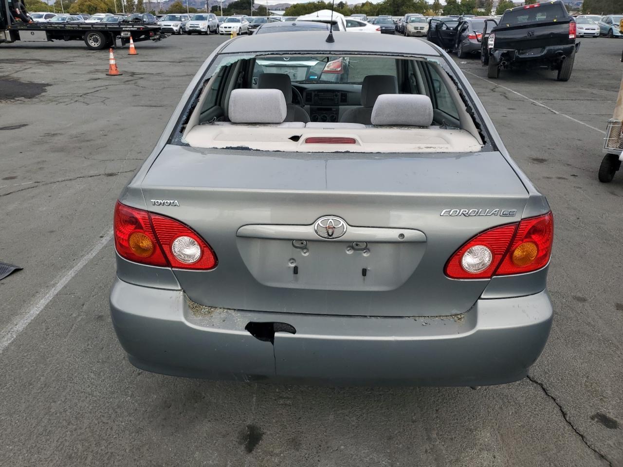 2003 Toyota Corolla Ce - Фото 6
