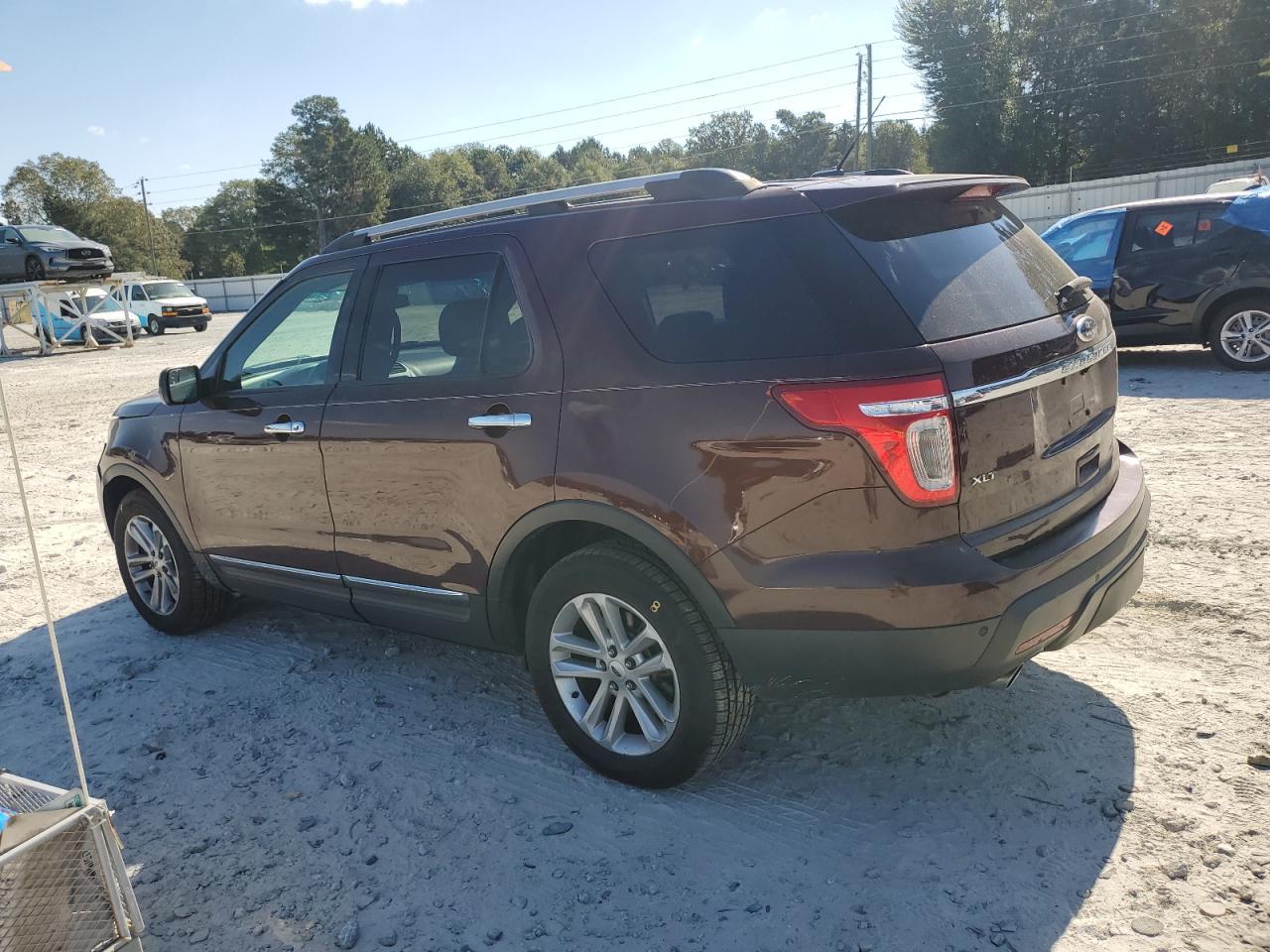2012 Ford Explorer Xlt - Фото 2