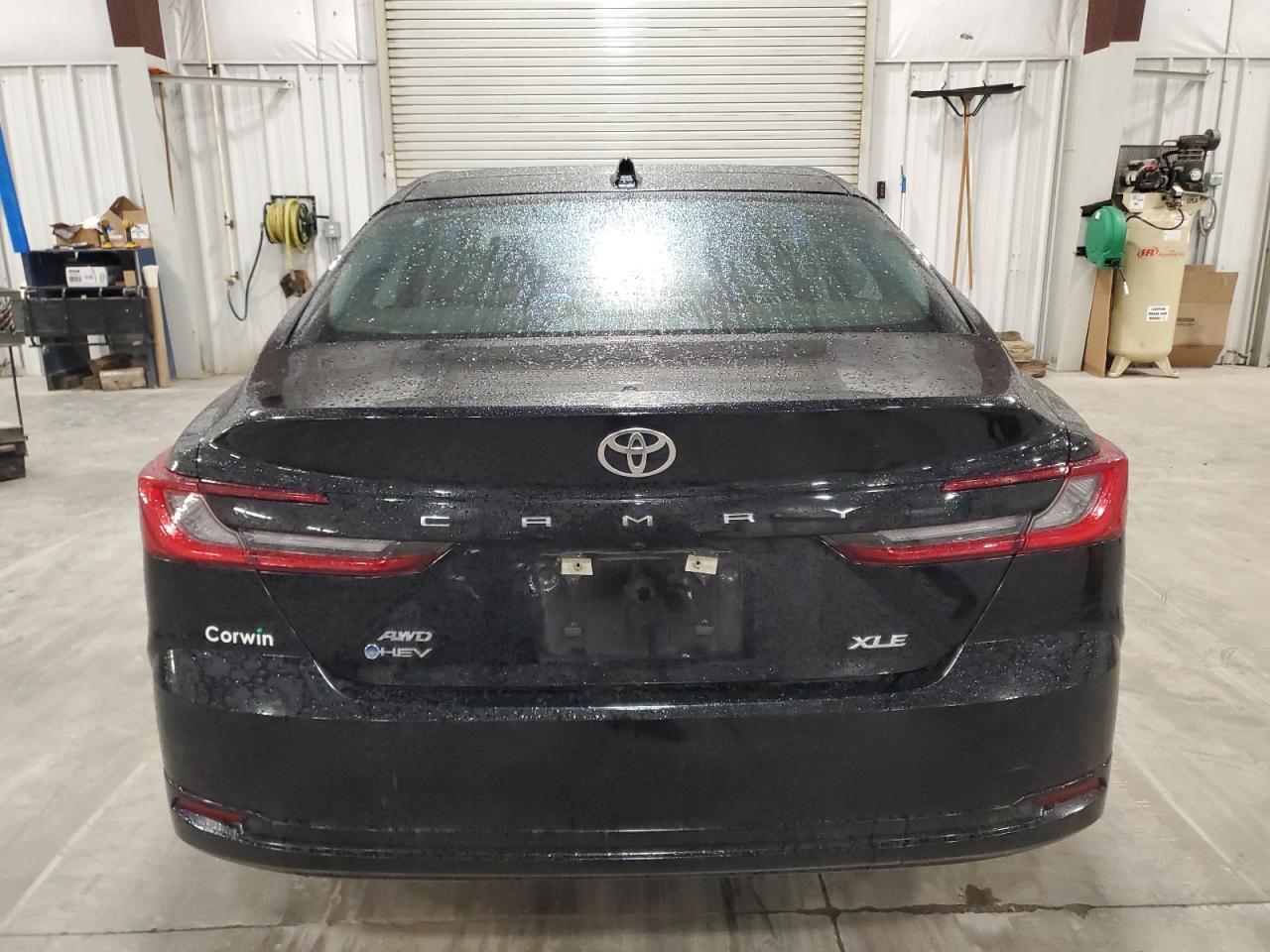 2025 Toyota Camry Xse - Фото 6