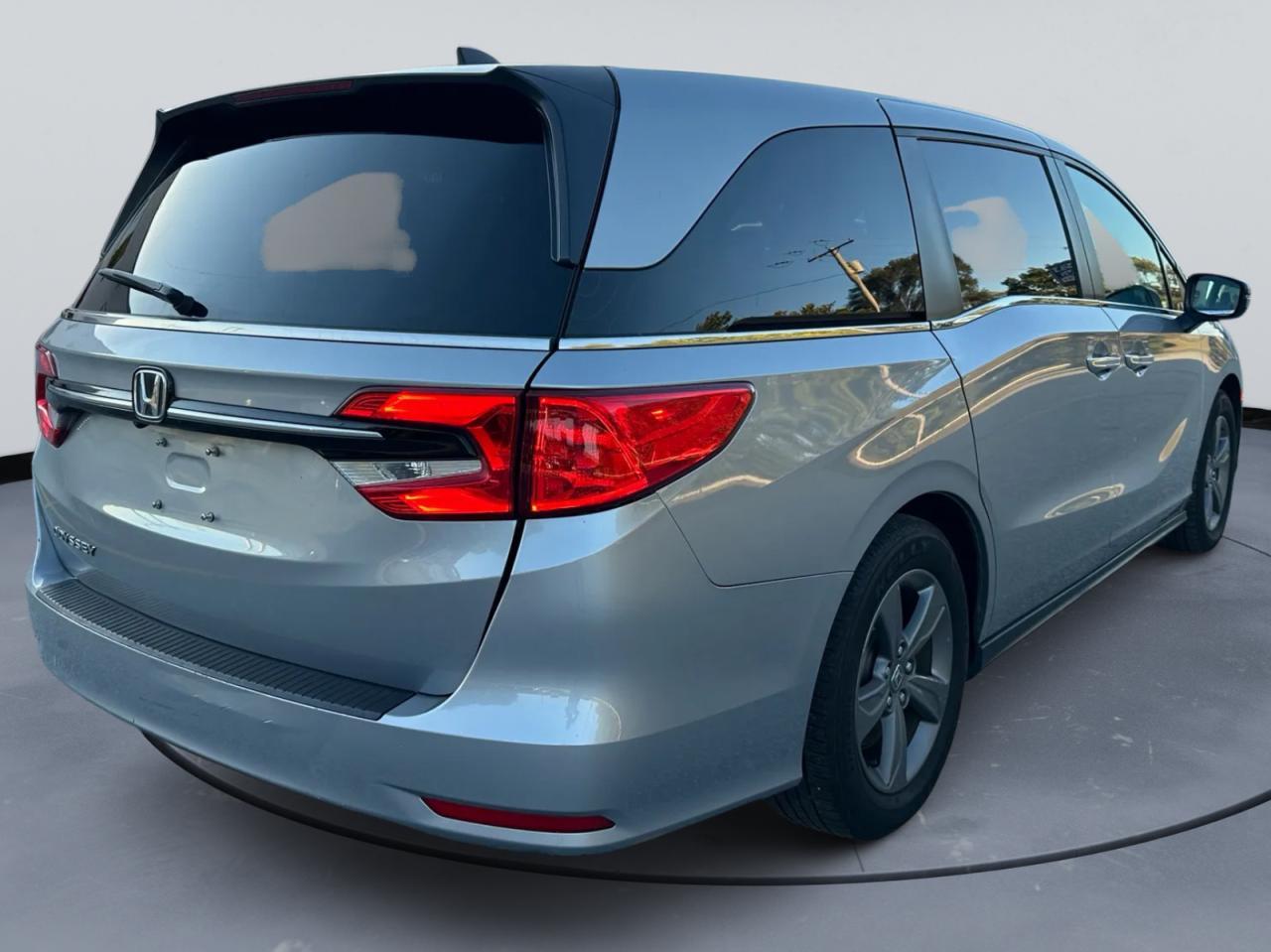 2023 Honda Odyssey Ex - Фото 4