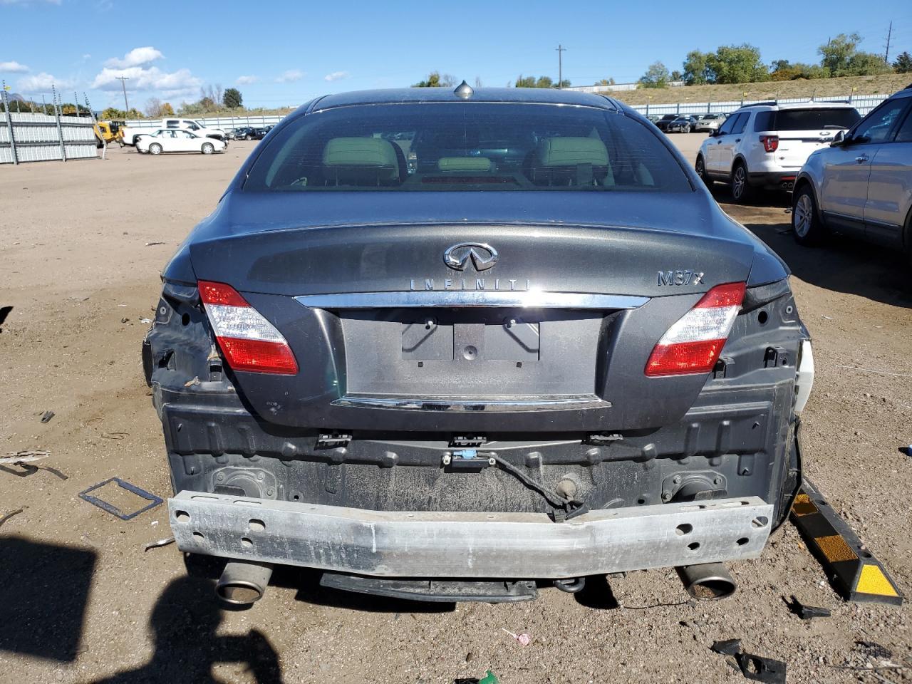 2013 Infiniti M37 X - Image 6