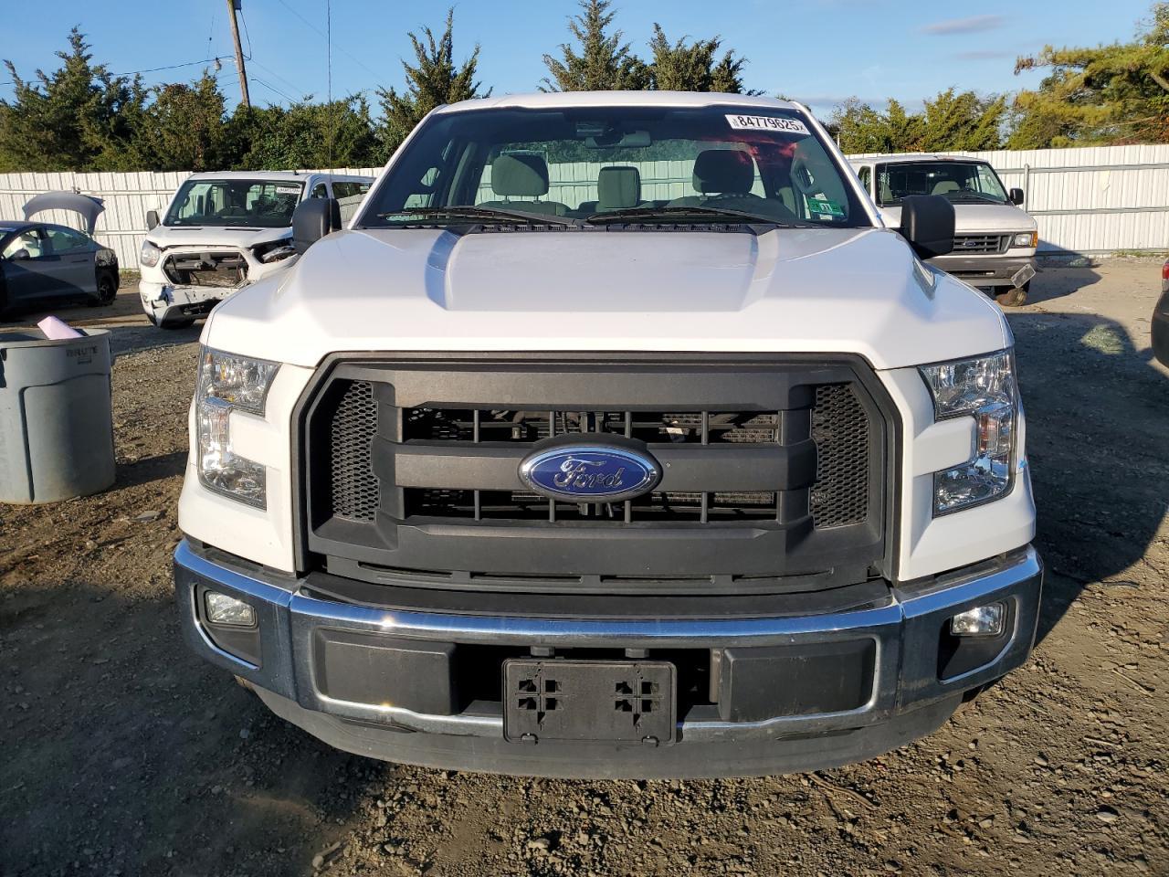 2015 Ford F150 - Фото 5