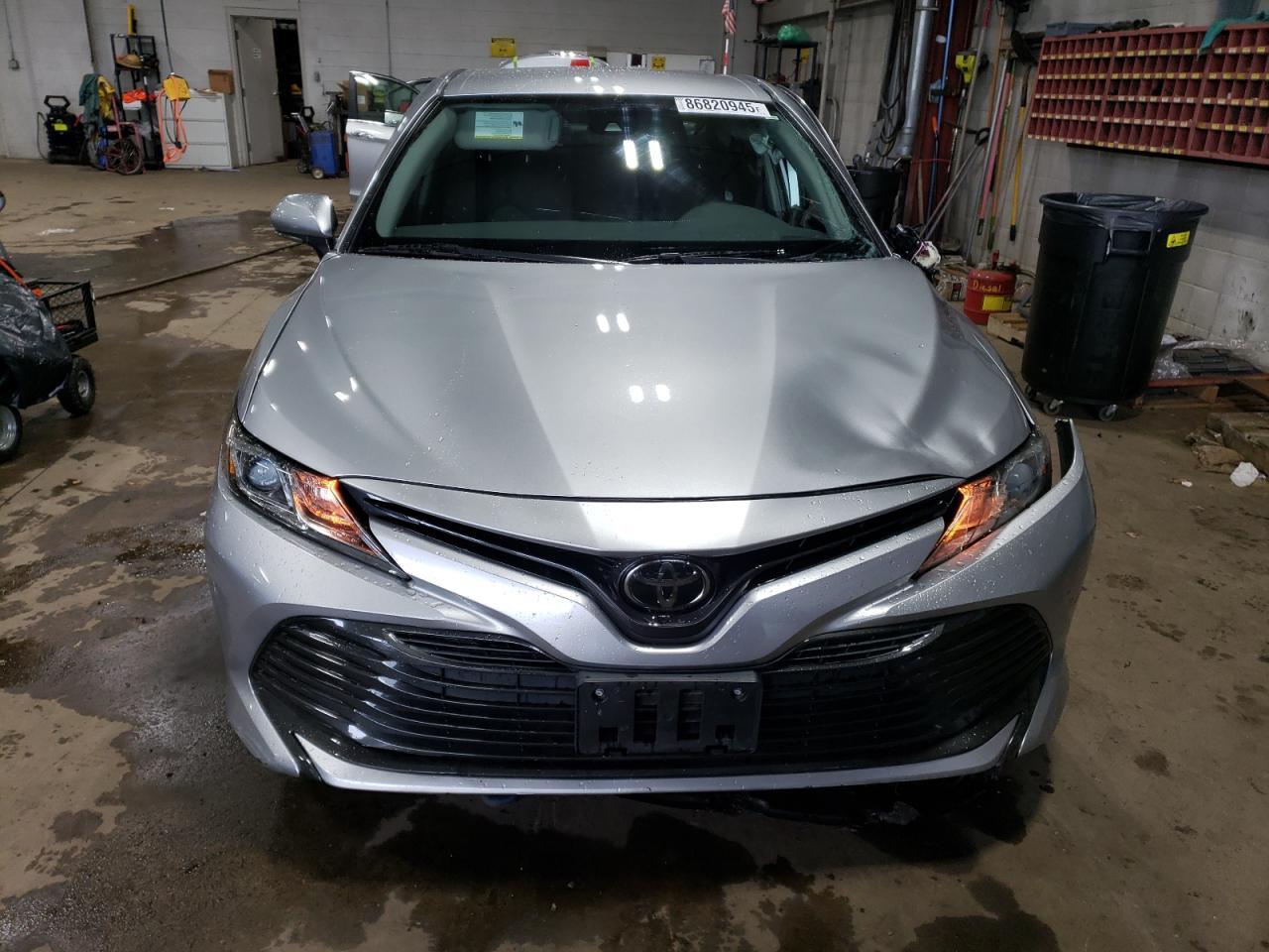2019 Toyota Camry L - Image 5