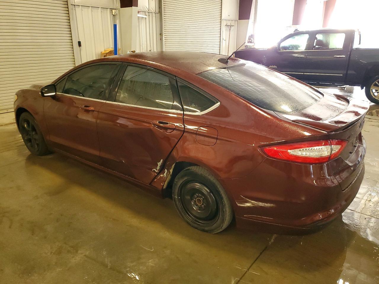 2015 Ford Fusion Se - Фото 2