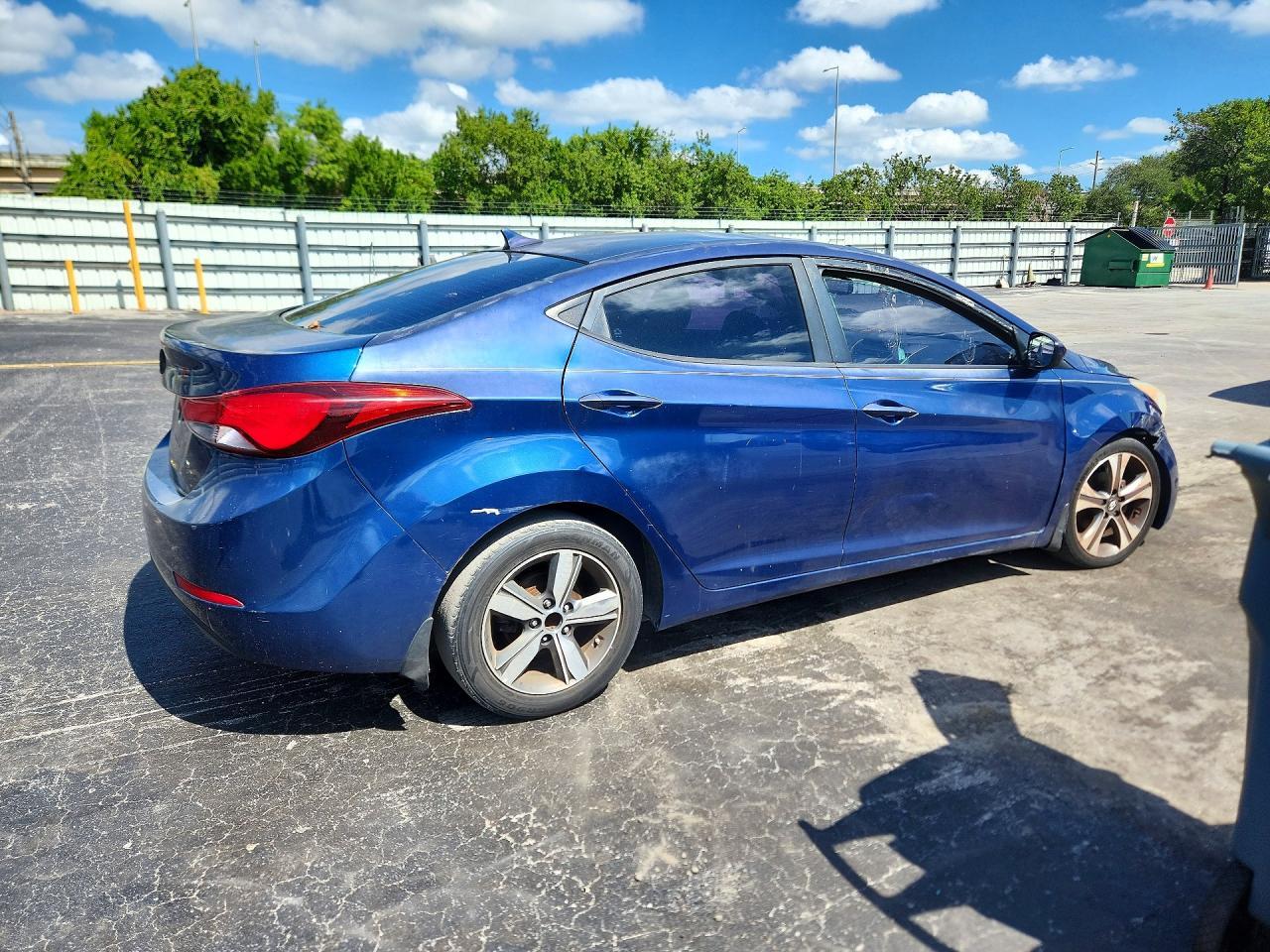 2015 Hyundai Elantra Se - Фото 3