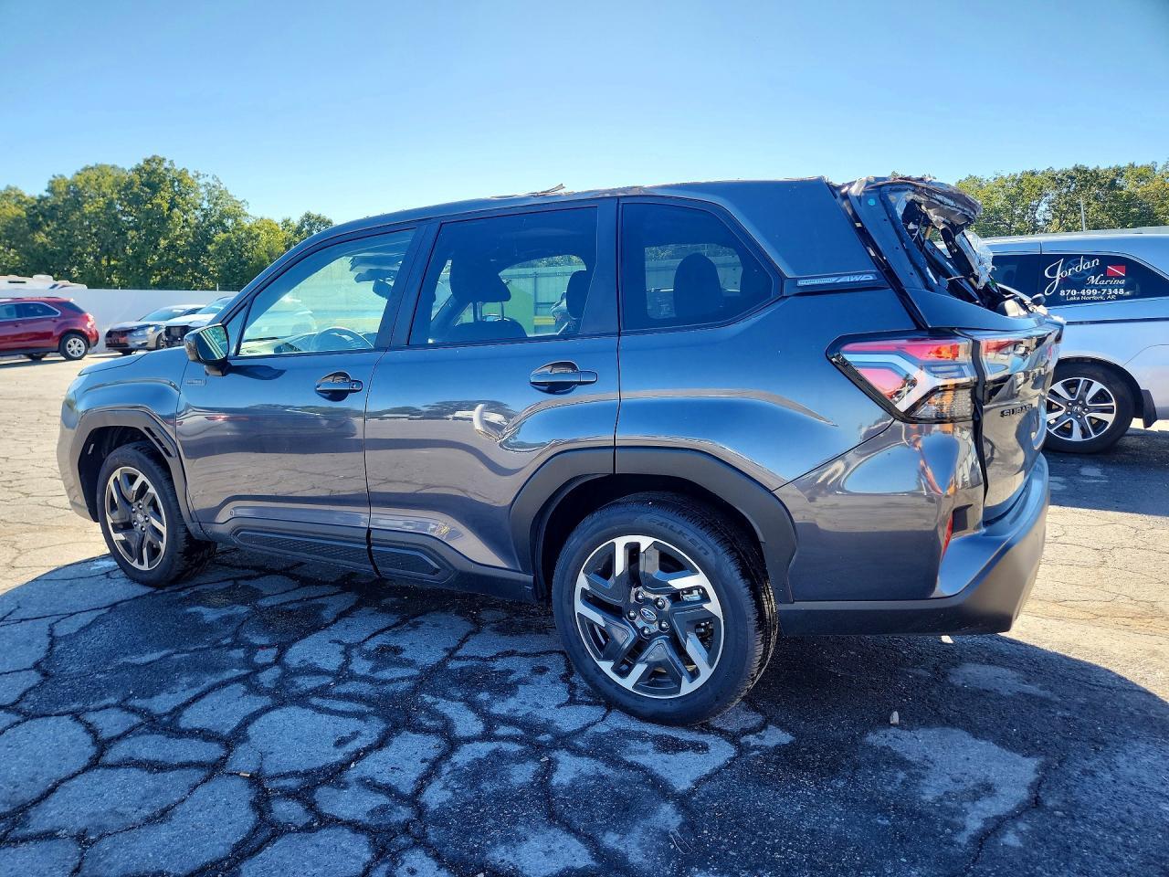 2025 Subaru Forester Premium - Фото 2