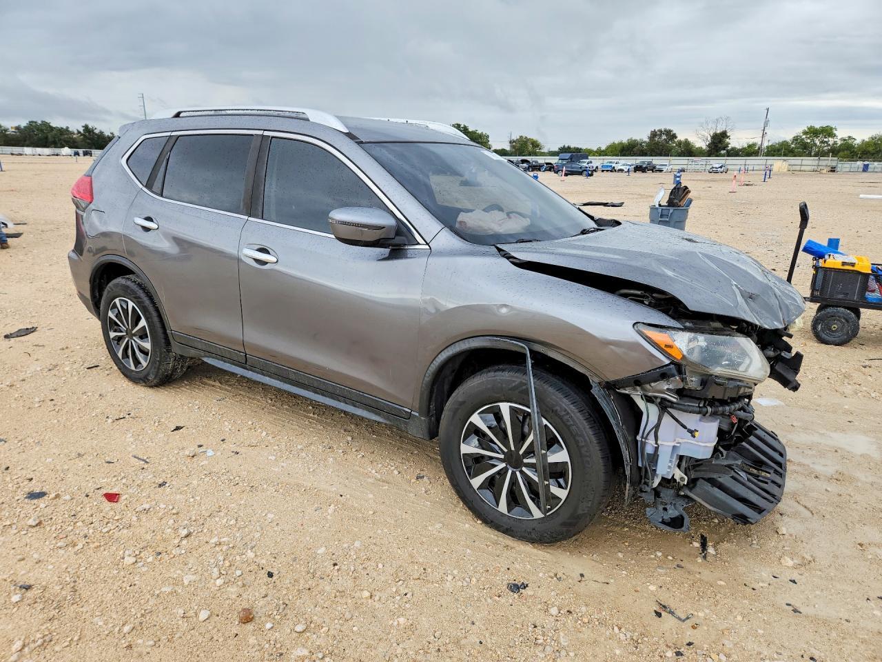 2017 Nissan Rogue S - Фото 4