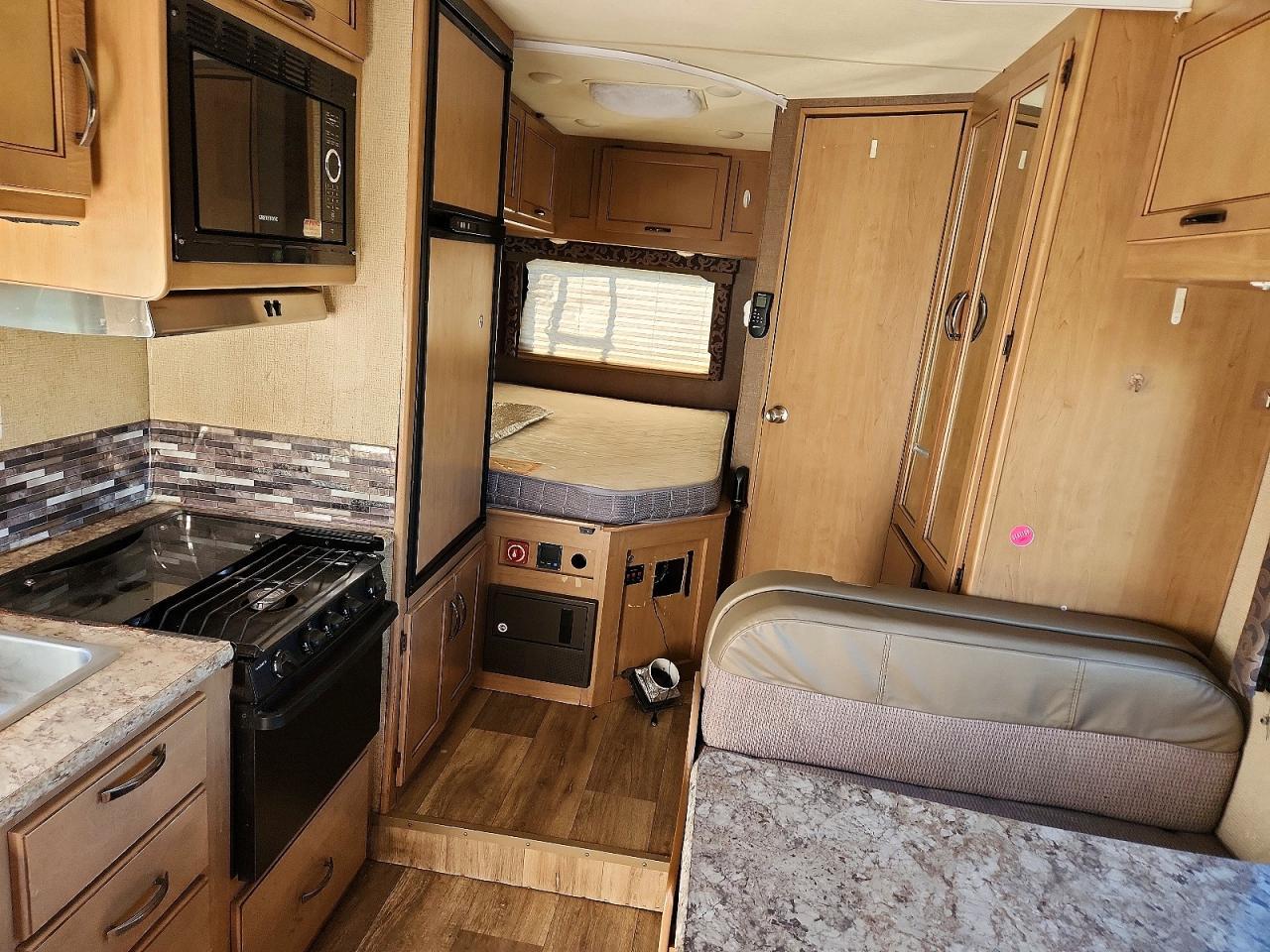 2018 Thor Four Winds Rv - Фото 6