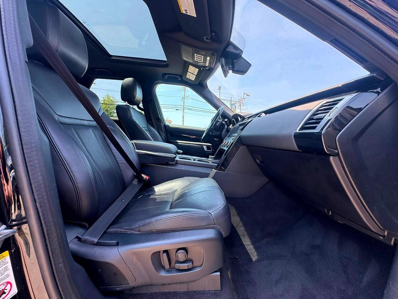 2020 Land Rover Discovery Se - Image 5